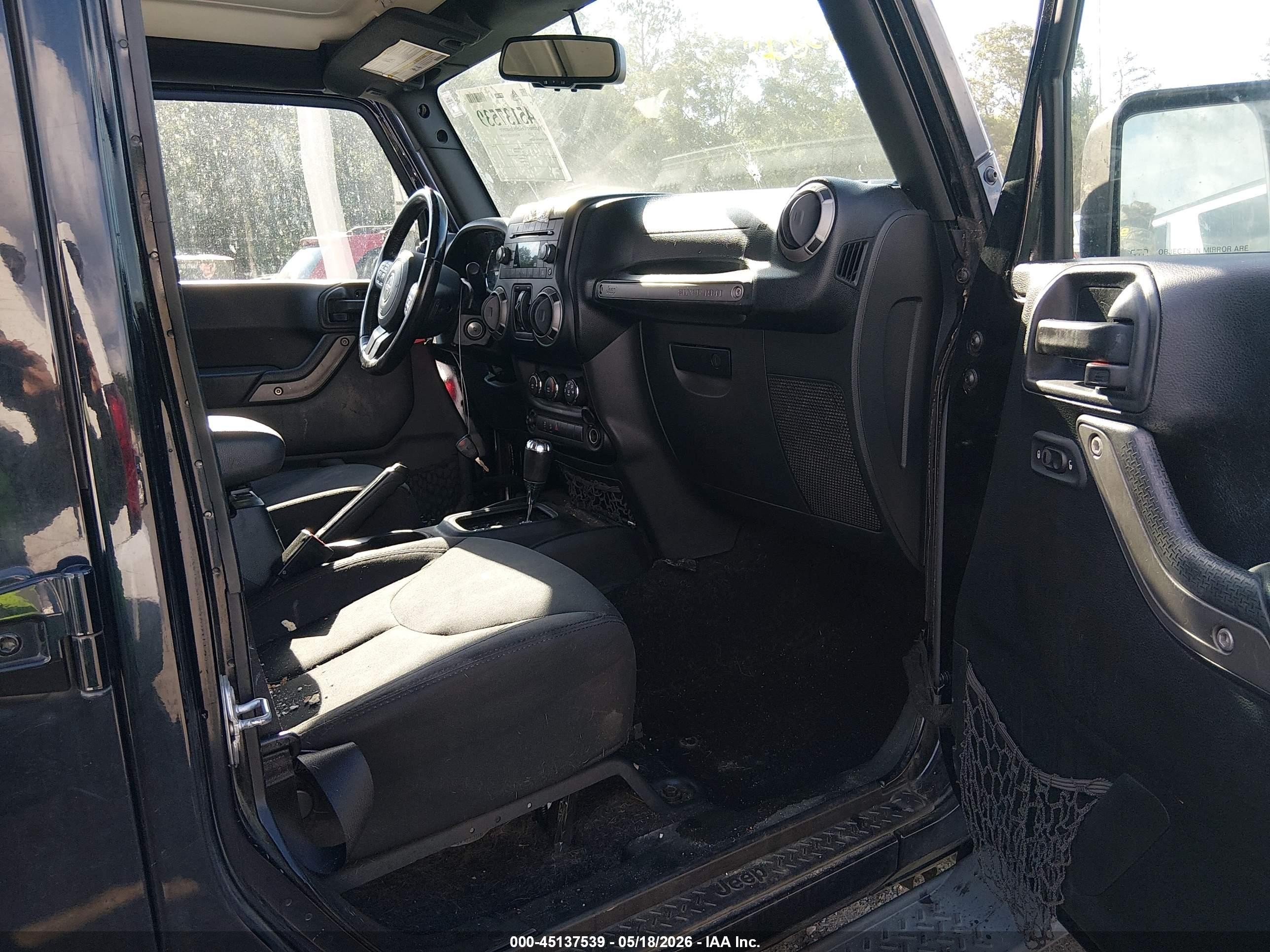 2016 Jeep Wrangler Unlimited Sport Black vin: 1C4BJWDG1GL329993