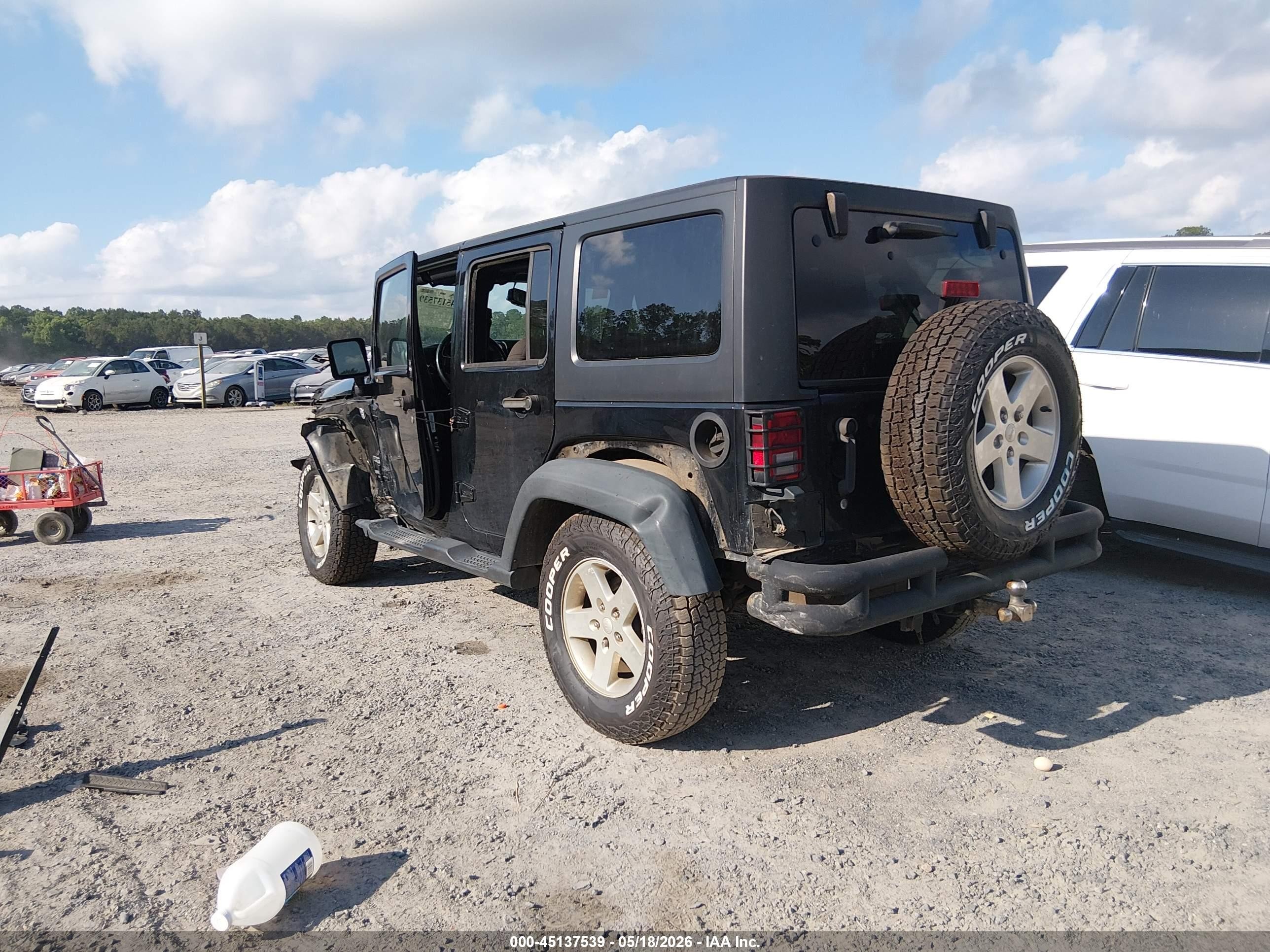2016 Jeep Wrangler Unlimited Sport Black vin: 1C4BJWDG1GL329993