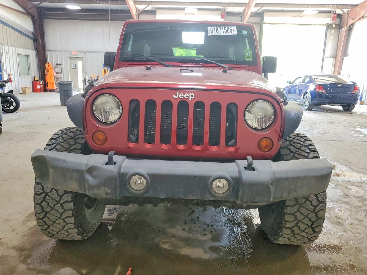 2013 Jeep Wrangler Unlimited Sport Red vin: 1C4BJWDG2DL547548