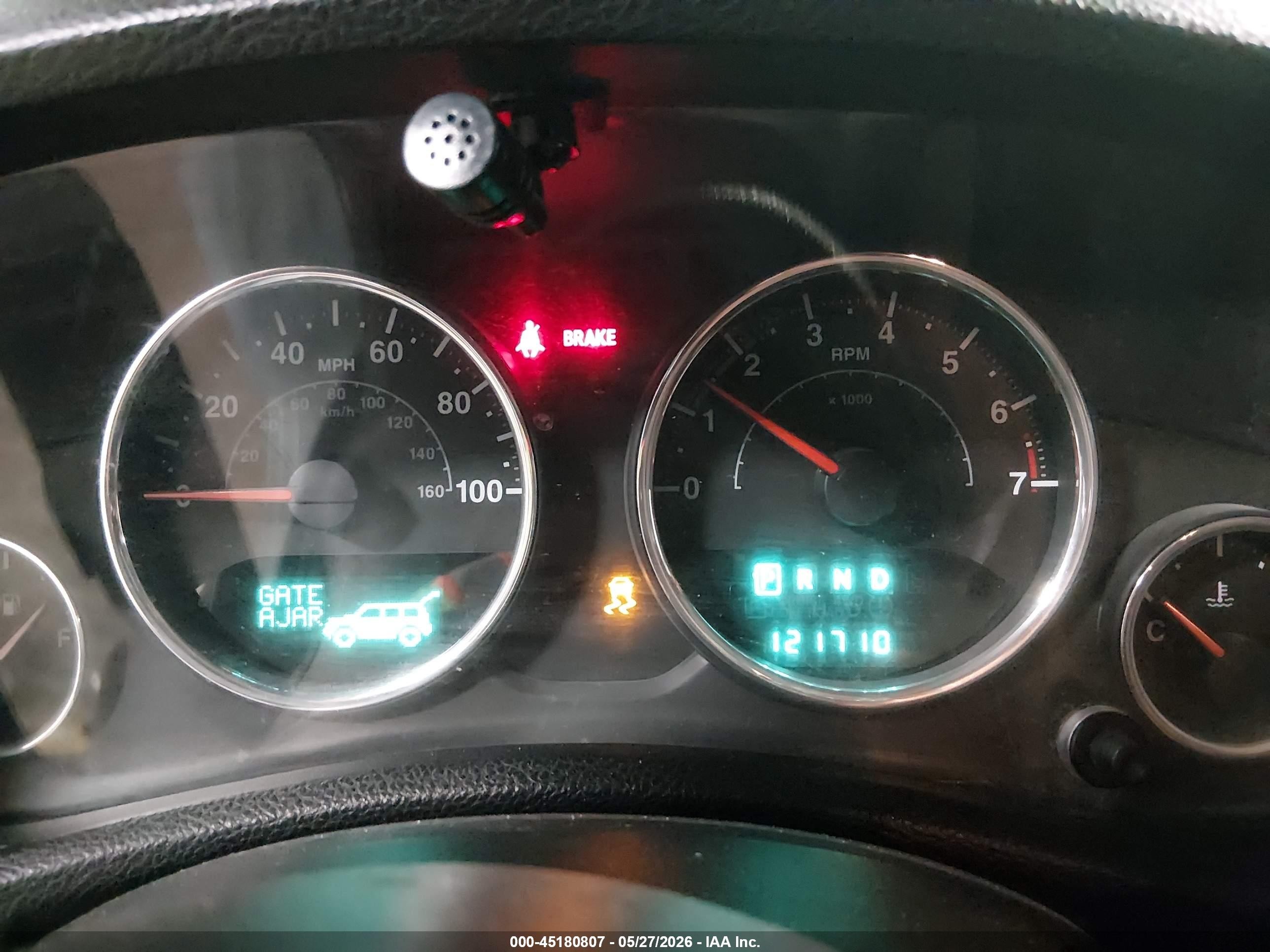 2014 Jeep Wrangler Unlimited Sport White vin: 1C4BJWDG2EL170995