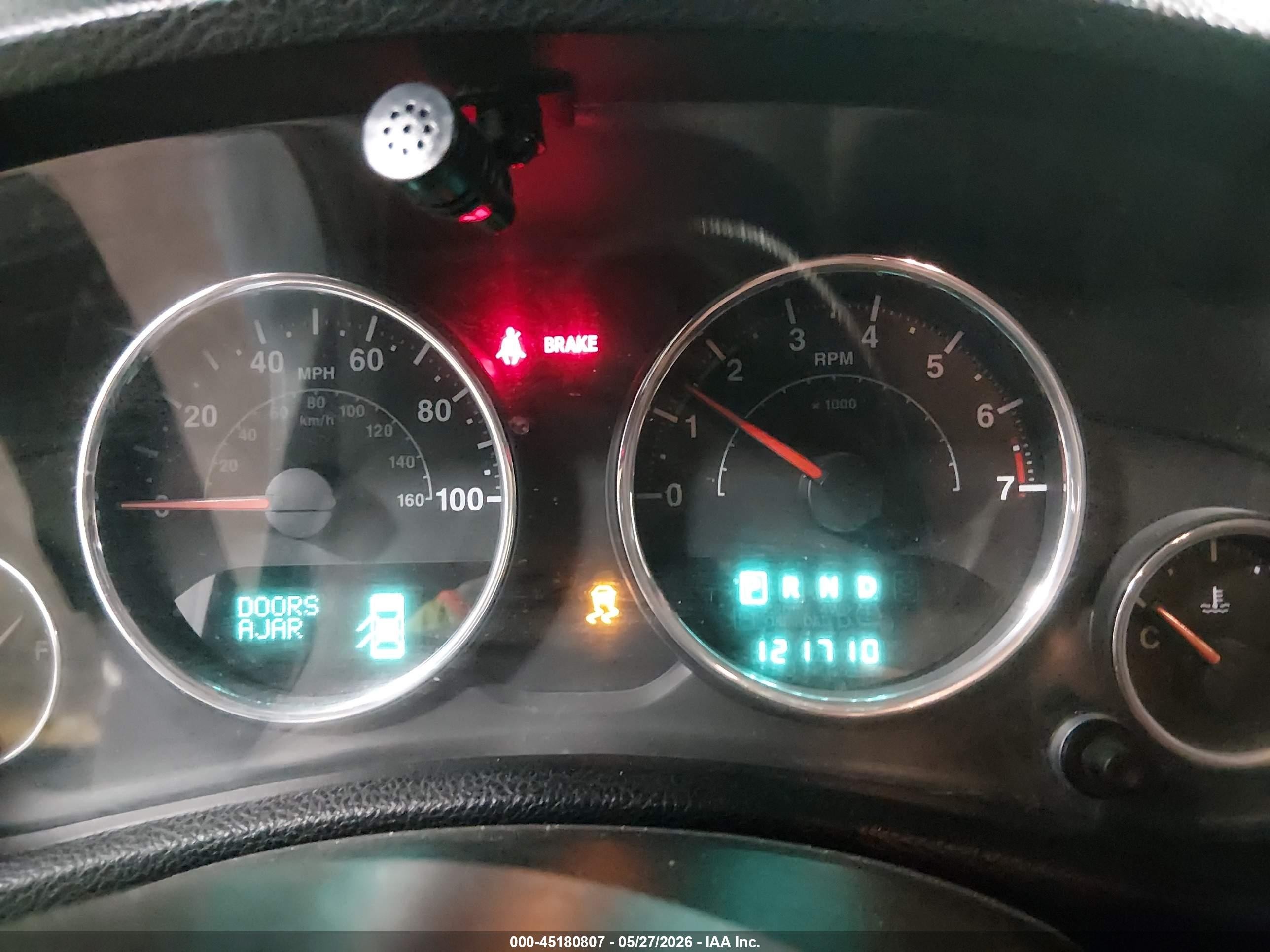 2014 Jeep Wrangler Unlimited Sport White vin: 1C4BJWDG2EL170995