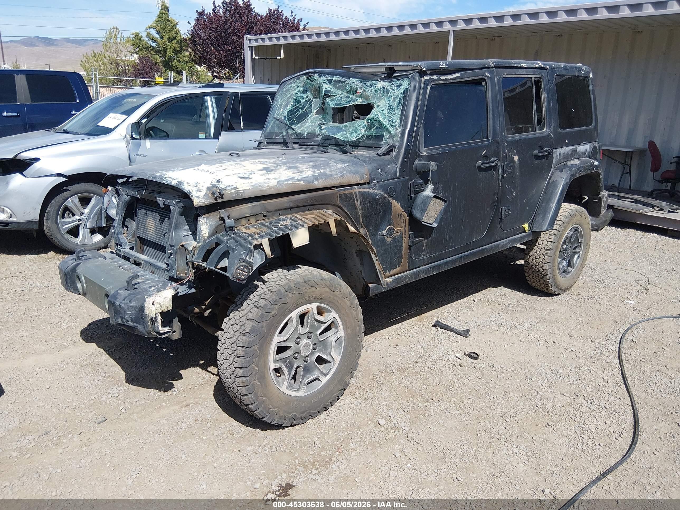 2014 Jeep Wrangler Unlimited Freedom Edition Black vin: 1C4BJWDG2EL212601