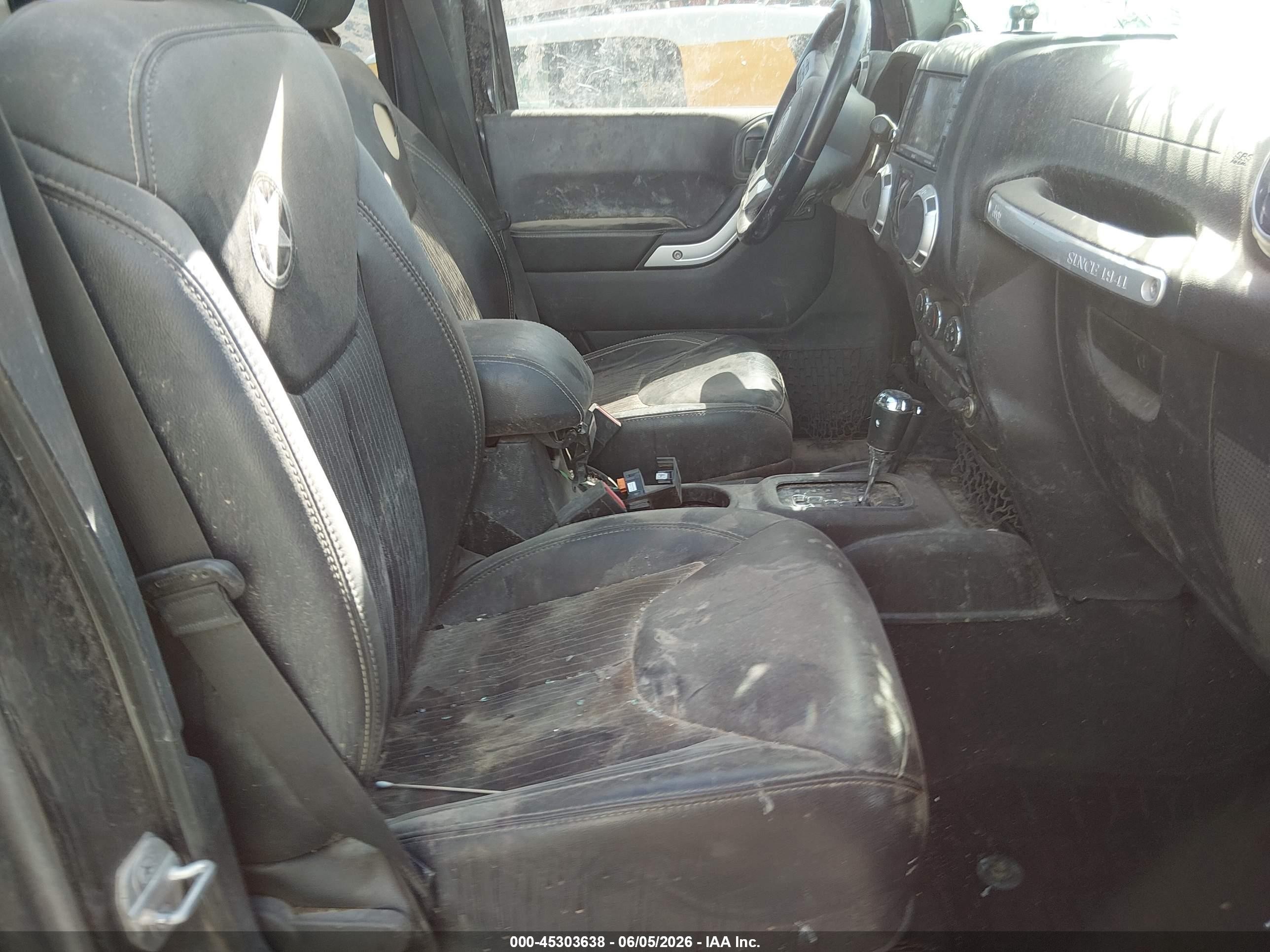 2014 Jeep Wrangler Unlimited Freedom Edition Black vin: 1C4BJWDG2EL212601