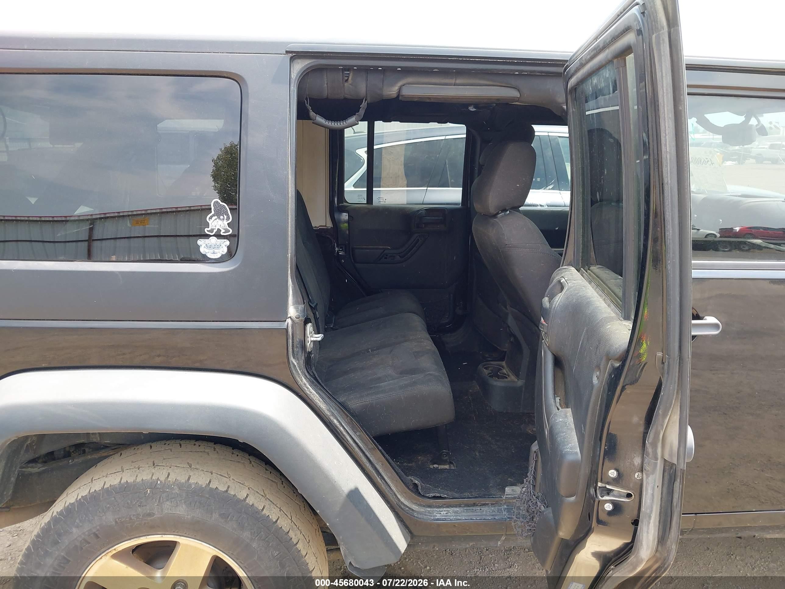 2015 Jeep Wrangler Unlimited Sport Black vin: 1C4BJWDG2FL521261