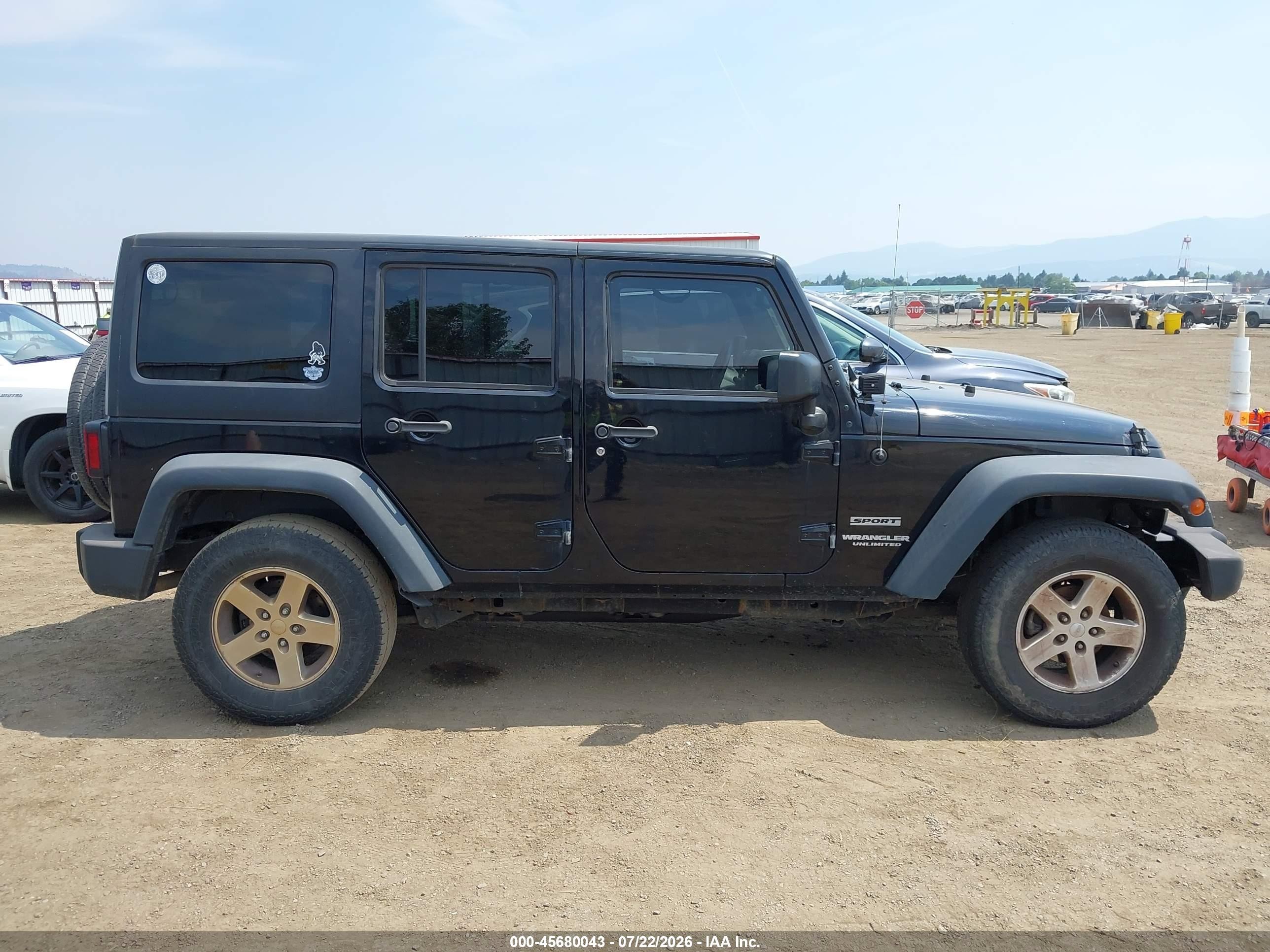 2015 Jeep Wrangler Unlimited Sport Black vin: 1C4BJWDG2FL521261