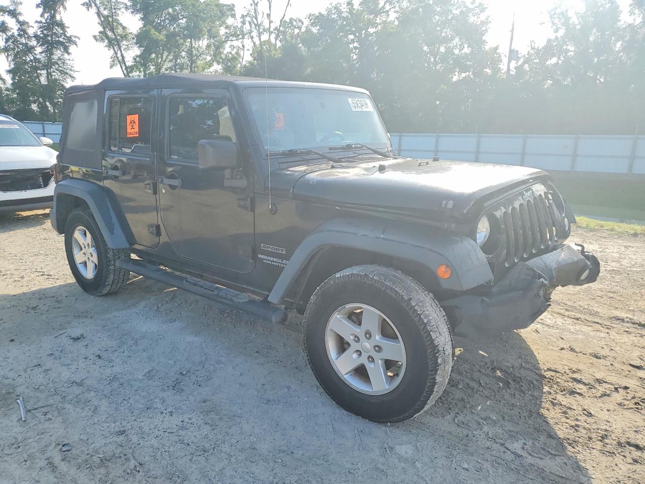 2015 Jeep Wrangler Unlimited Sport Black vin: 1C4BJWDG2FL581248