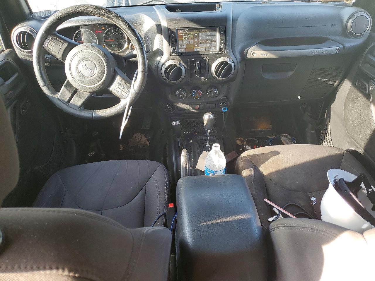 2015 Jeep Wrangler Unlimited Sport Black vin: 1C4BJWDG2FL581248