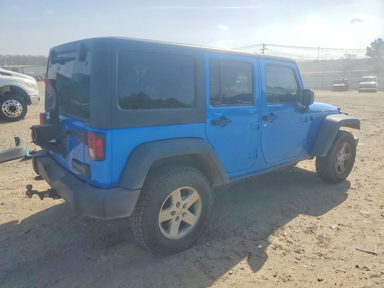 2015 Jeep Wrangler Unlimited Sport Синий vin: 1C4BJWDG2FL652447