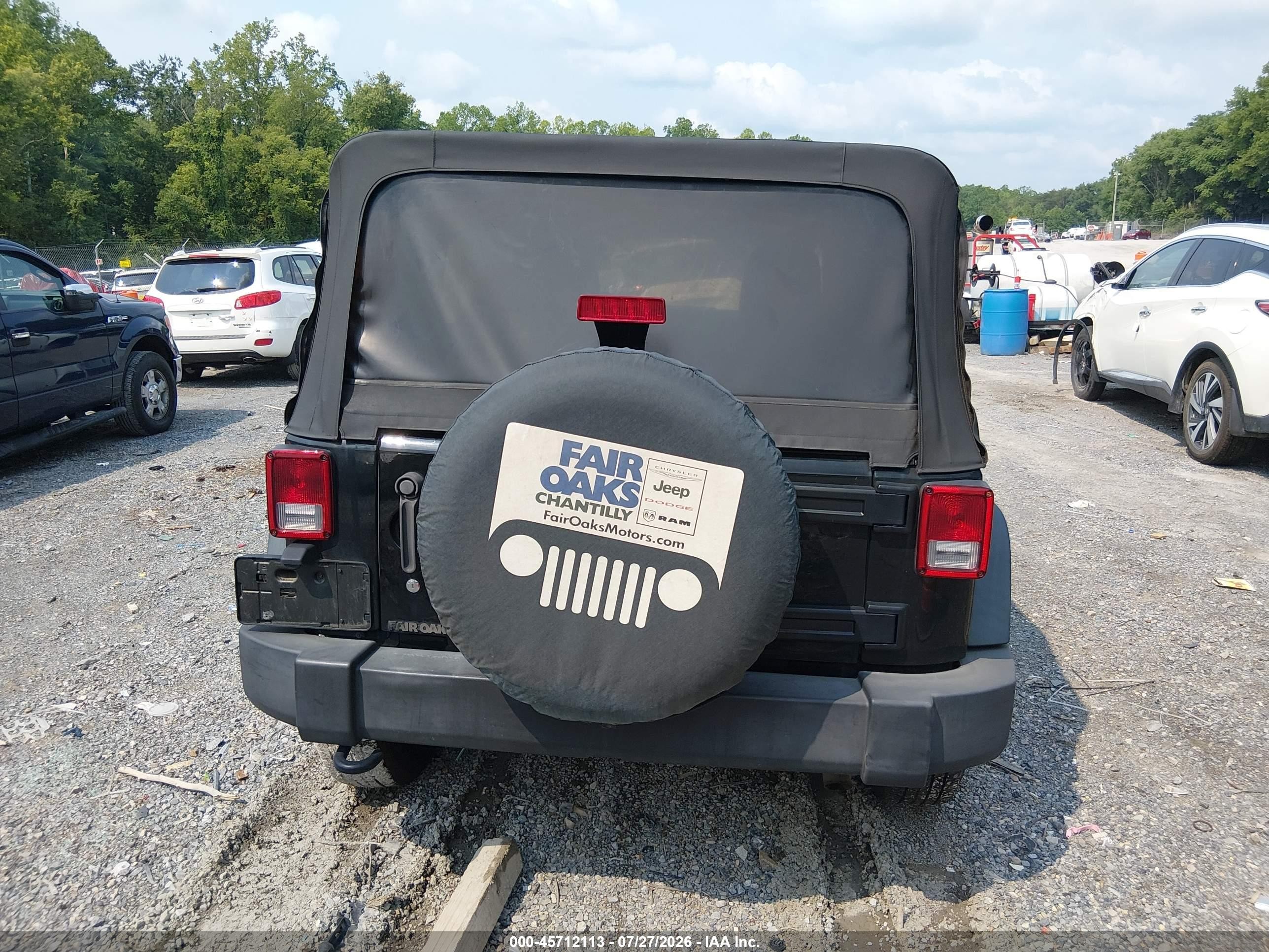 2015 Jeep Wrangler Unlimited Sport Black vin: 1C4BJWDG2FL692561