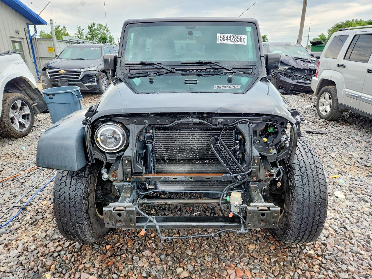 2015 Jeep Wrangler Unlimited Sport Черный vin: 1C4BJWDG2FL693676