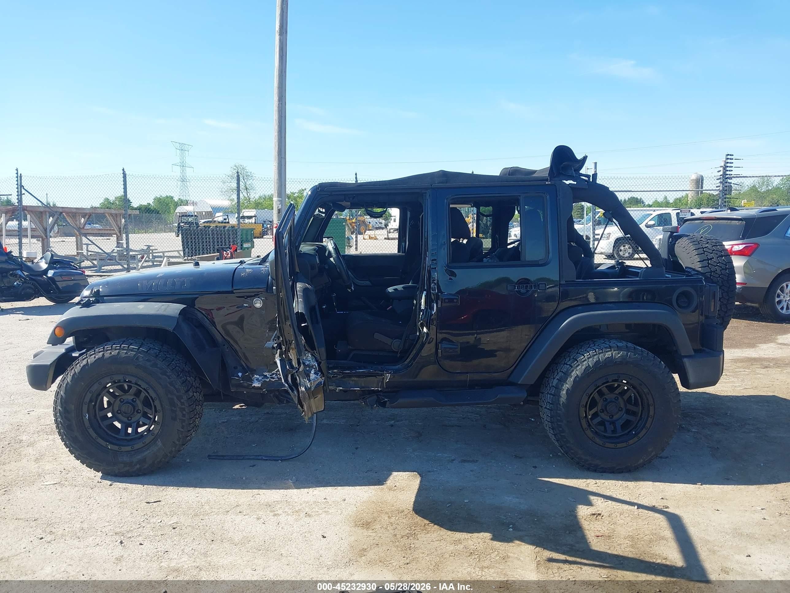 2015 Jeep Wrangler Unlimited Sport Black vin: 1C4BJWDG2FL695279