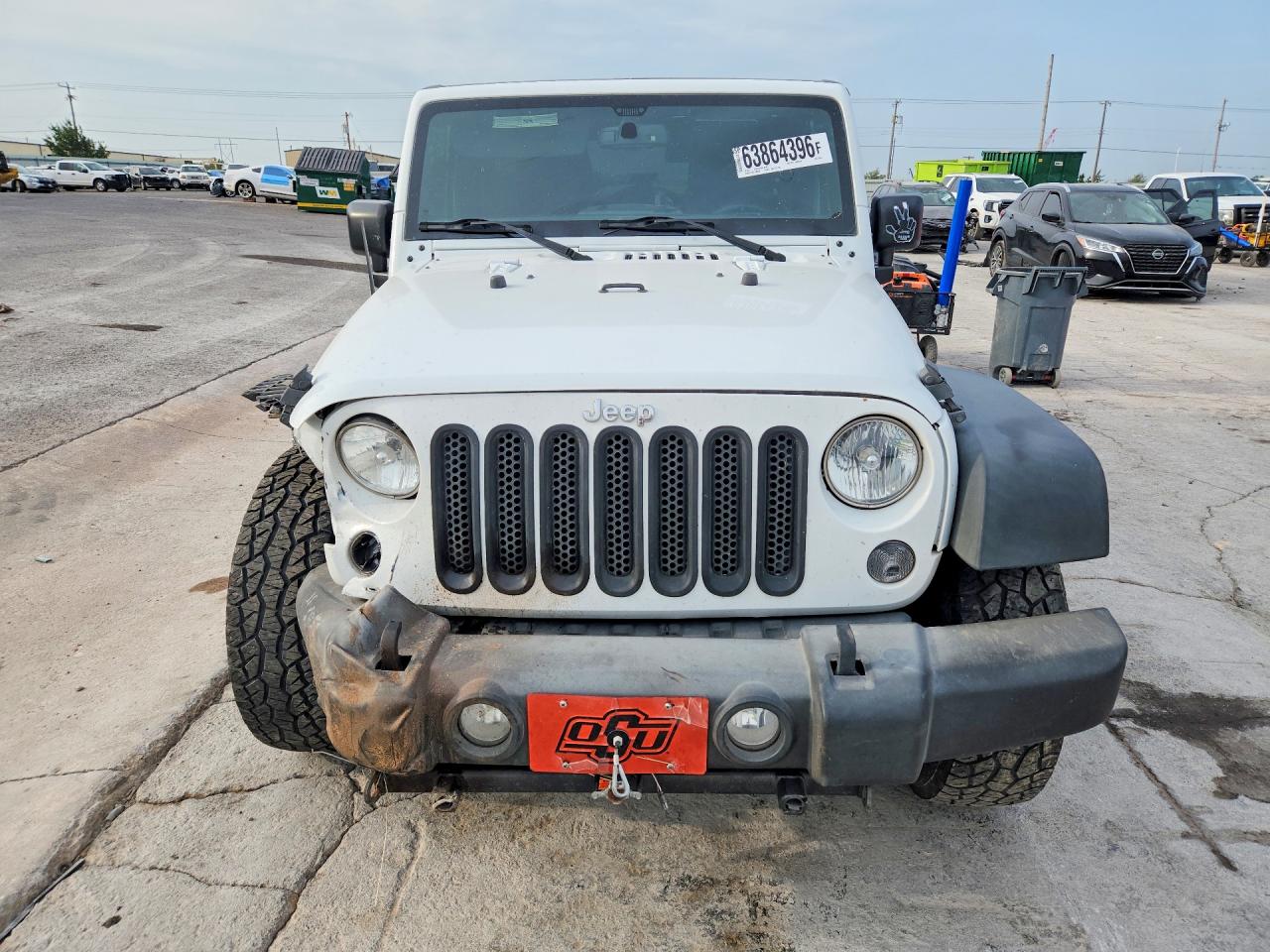2015 Jeep Wrangler Unlimited Sport White vin: 1C4BJWDG2FL751074