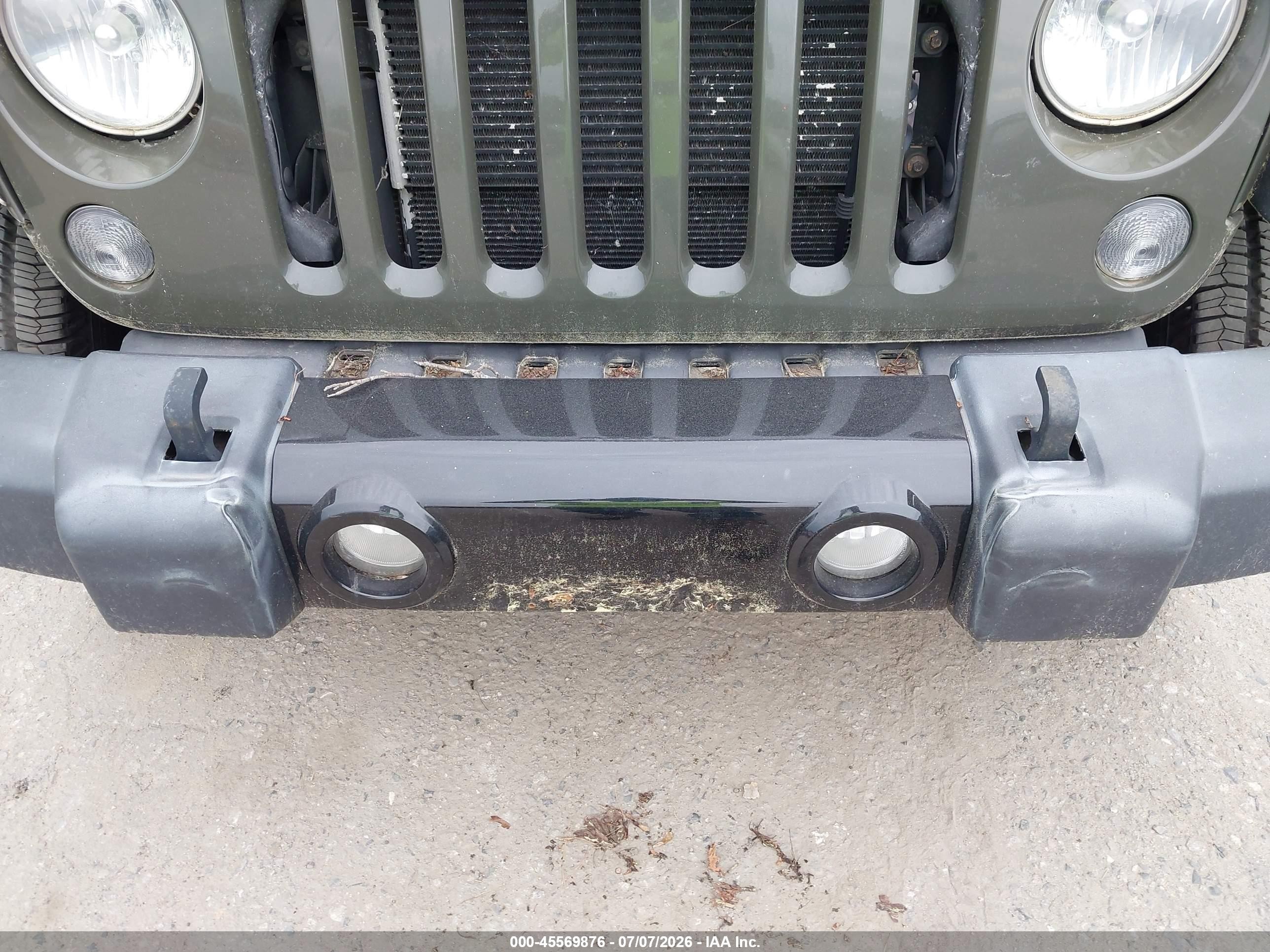 2015 Jeep Wrangler Unlimited Sport Green vin: 1C4BJWDG2FL768103