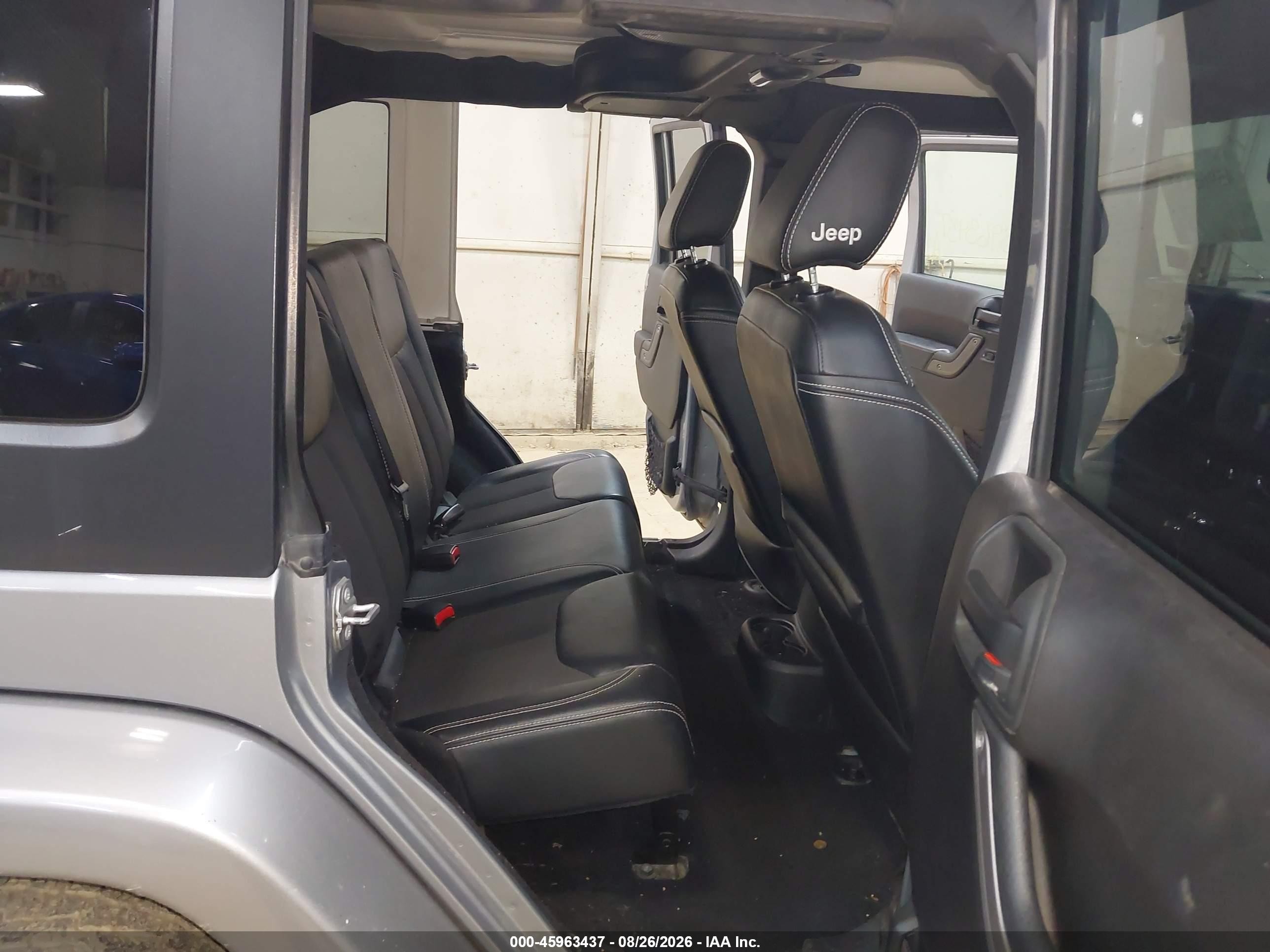 2016 Jeep Wrangler Unlimited Freedom Серый vin: 1C4BJWDG2GL152970