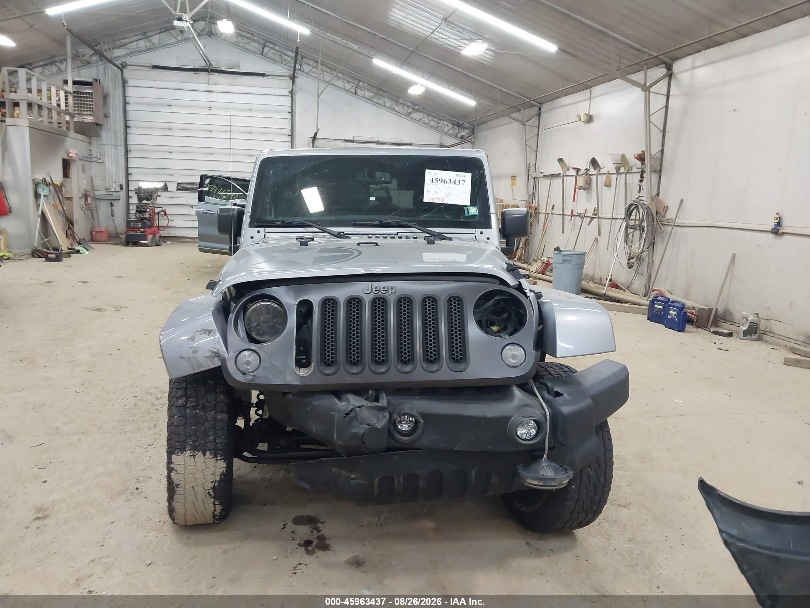 2016 Jeep Wrangler Unlimited Freedom Серый vin: 1C4BJWDG2GL152970