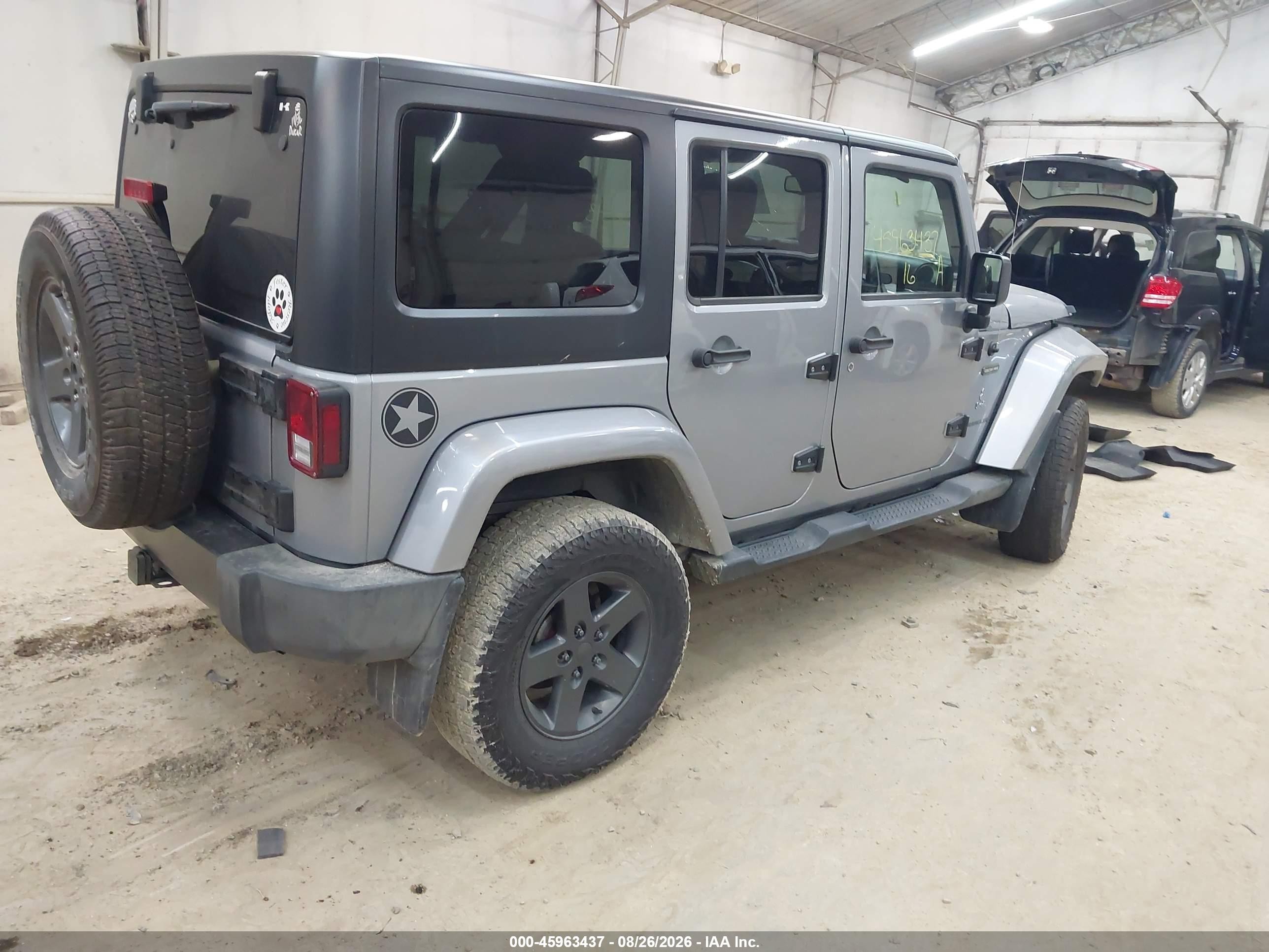 2016 Jeep Wrangler Unlimited Freedom Серый vin: 1C4BJWDG2GL152970