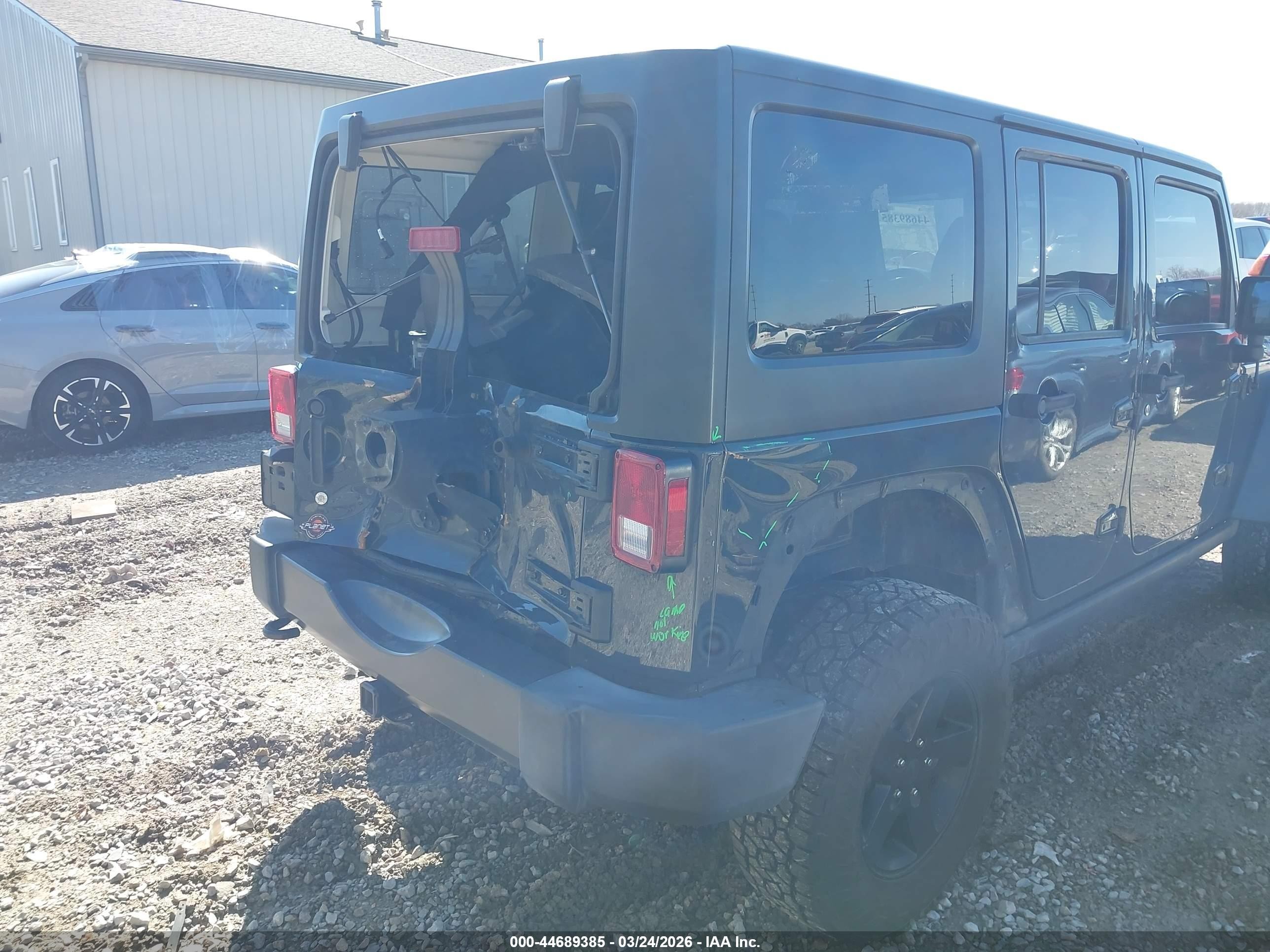 2017 Jeep Wrangler Unlimited Big Bear 4x4 Gray vin: 1C4BJWDG2HL642942