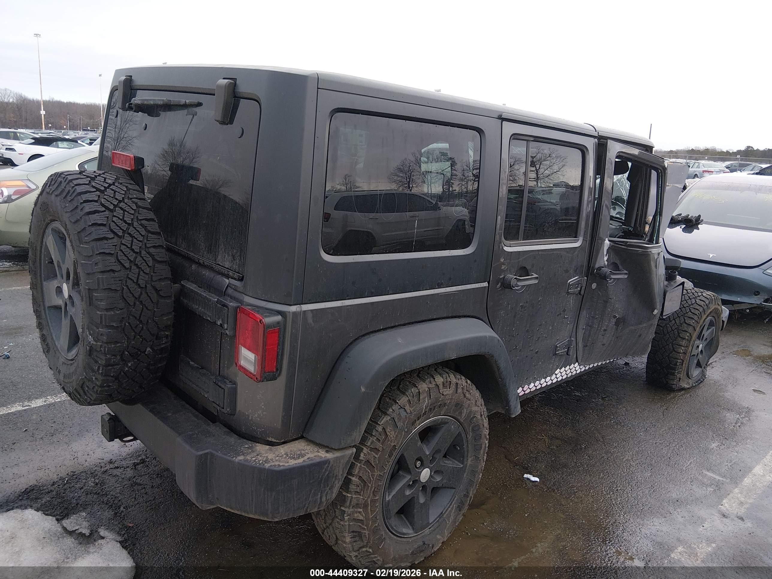 2017 Jeep Wrangler Unlimited Sport 4x4 Серый vin: 1C4BJWDG2HL729546