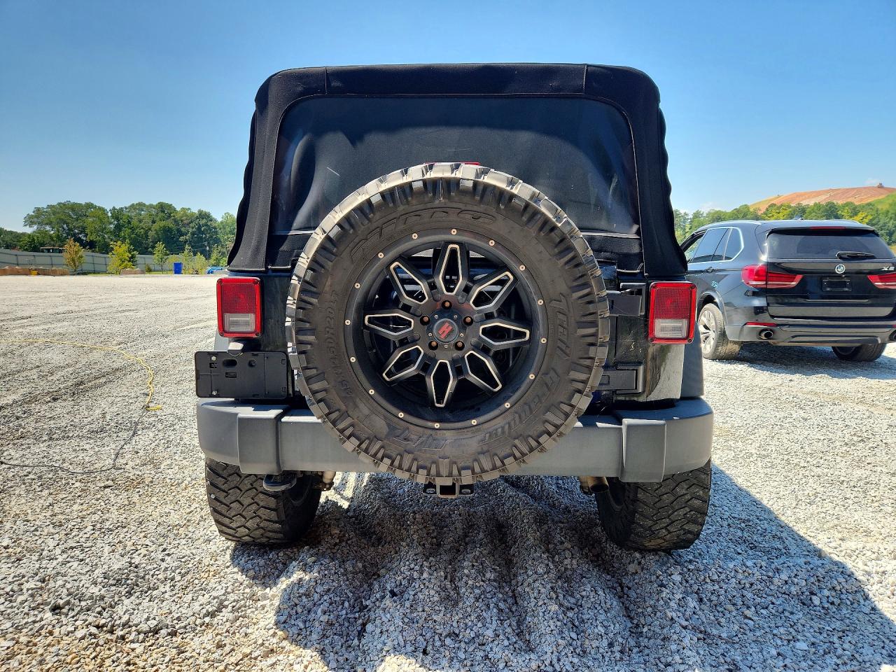 2018 Jeep Wrangler Unlimited Sport Black vin: 1C4BJWDG2JL898942