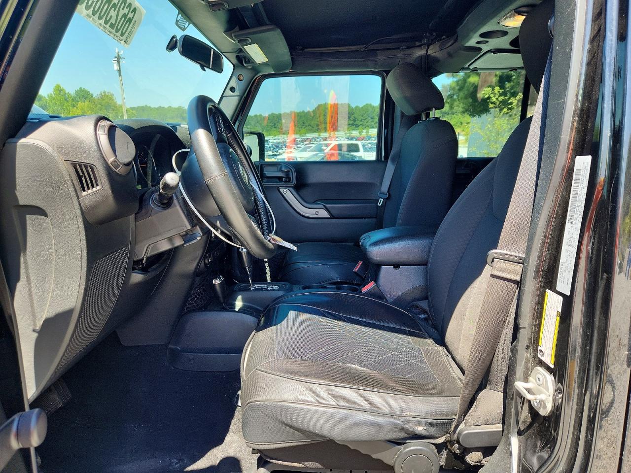 2018 Jeep Wrangler Unlimited Sport Black vin: 1C4BJWDG2JL898942