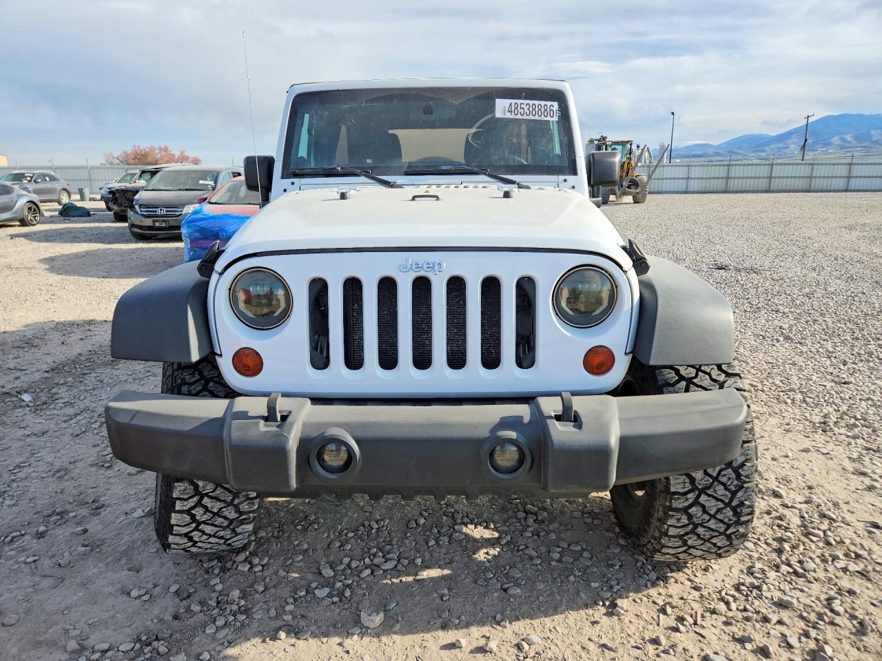 2012 Jeep Wrangler Unlimited Sport White vin: 1C4BJWDG3CL160196