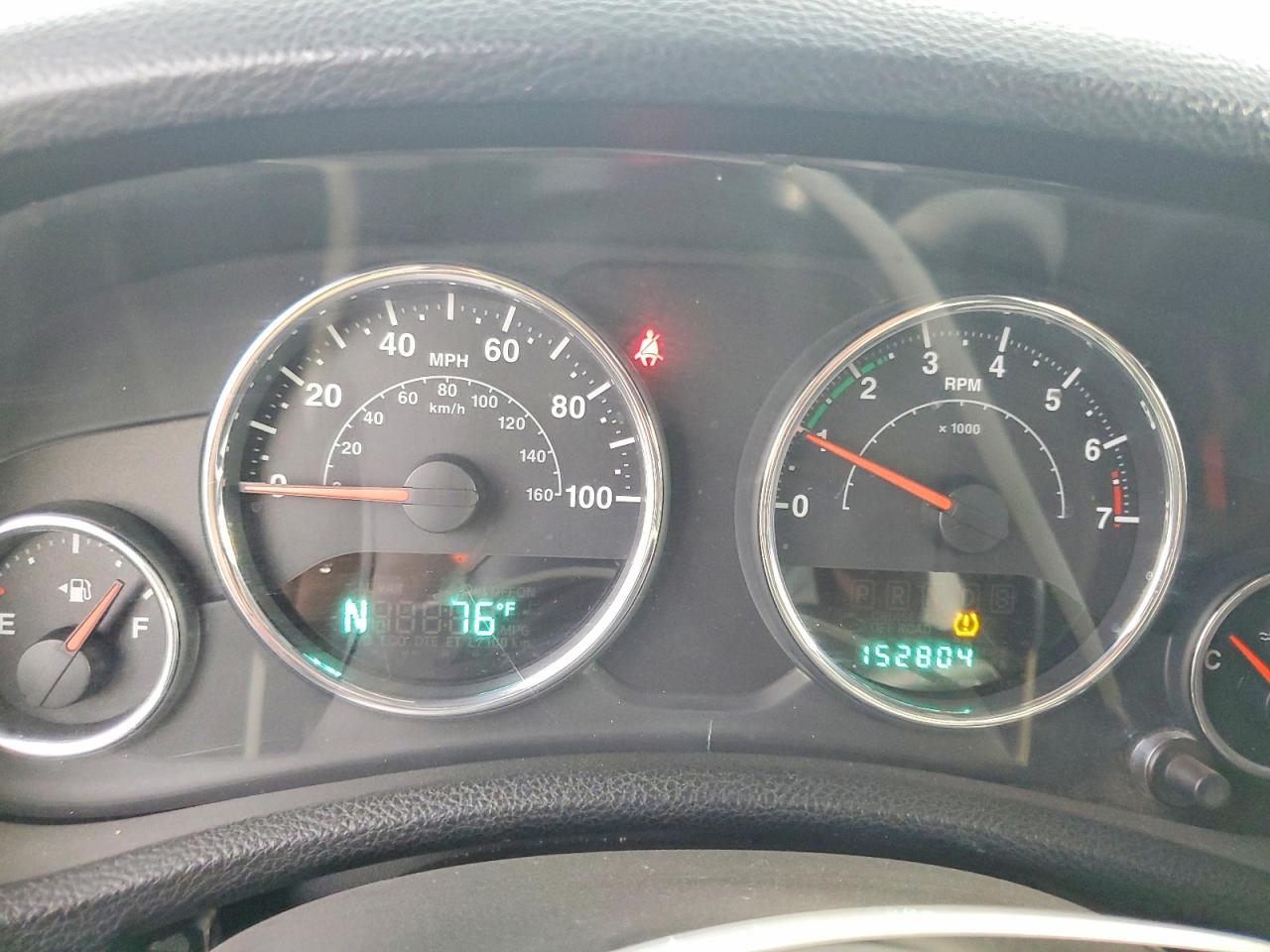2012 Jeep Wrangler Unlimited Sport White vin: 1C4BJWDG3CL160196