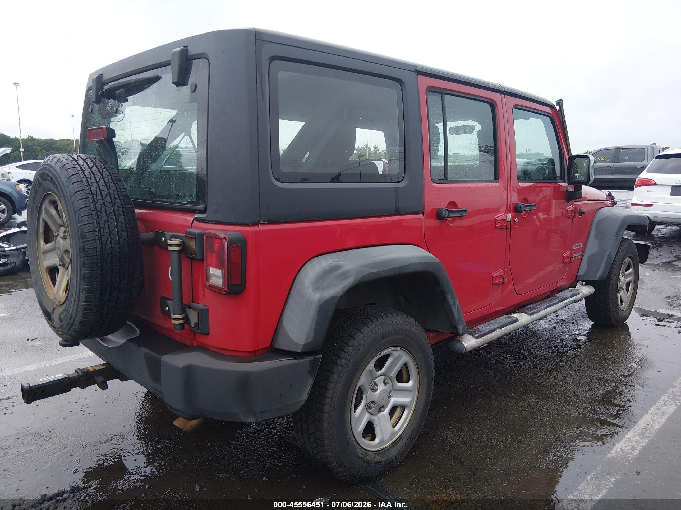 2012 Jeep Wrangler Unlimited Sport Red vin: 1C4BJWDG3CL196759