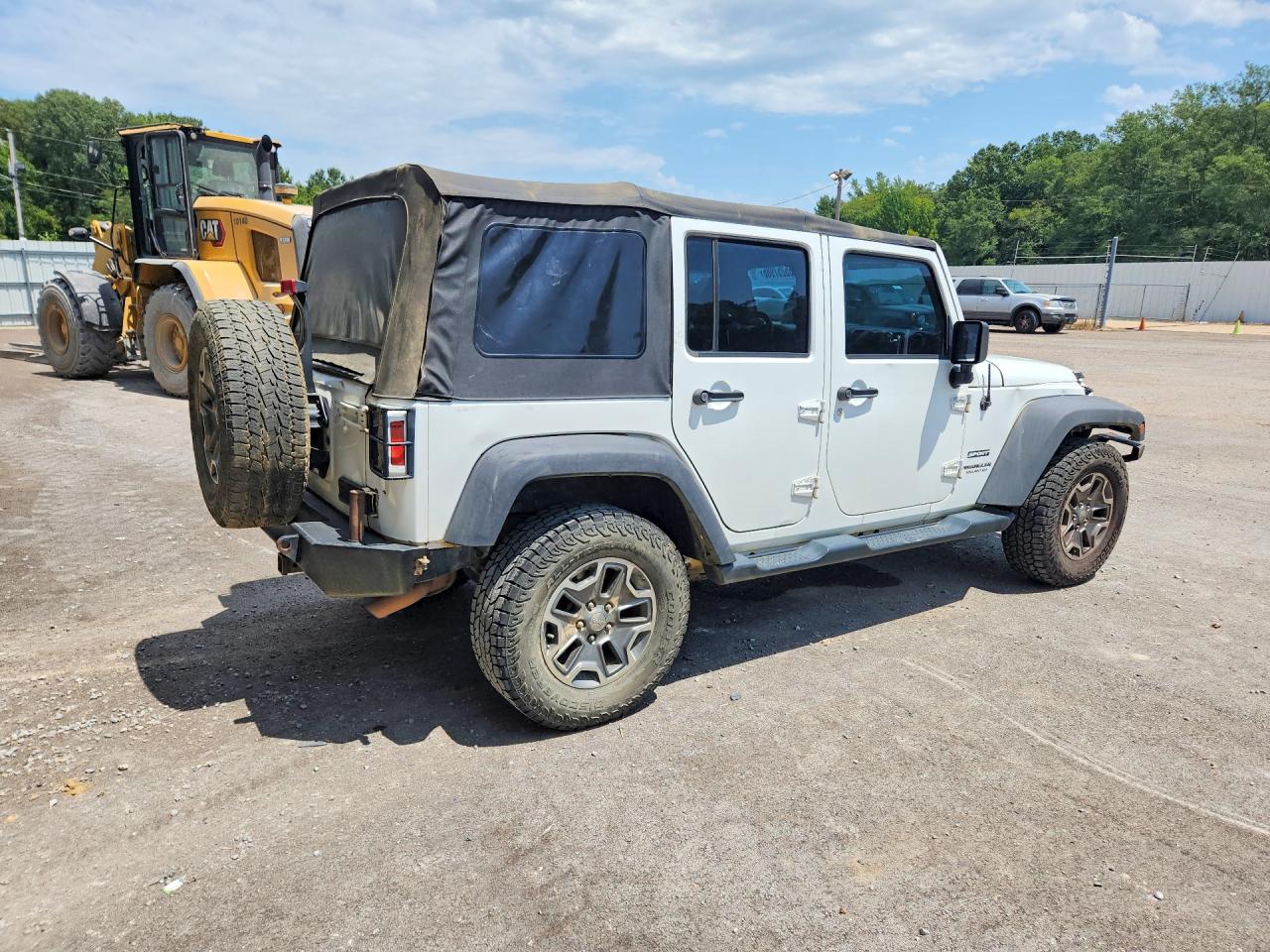 2012 Jeep Wrangler Unlimited Sport White vin: 1C4BJWDG3CL210207