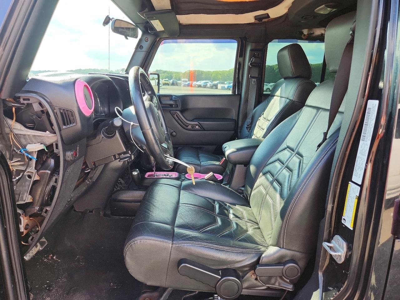 2012 Jeep Wrangler Unlimited Sport Черный vin: 1C4BJWDG3CL220784