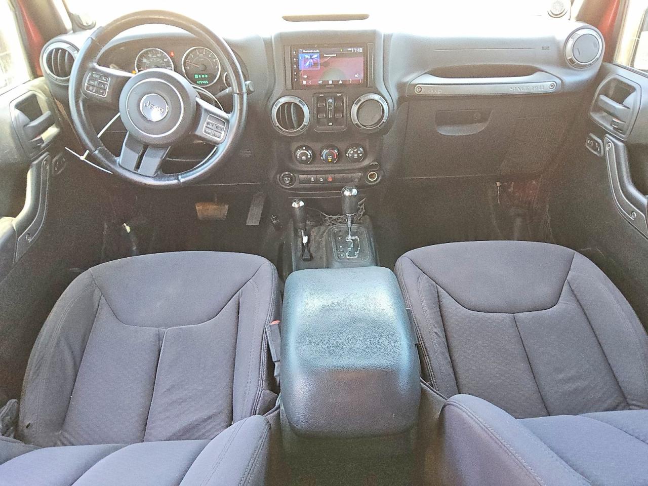 2013 Jeep Wrangler Unlimited Sport Burgundy vin: 1C4BJWDG3DL509732