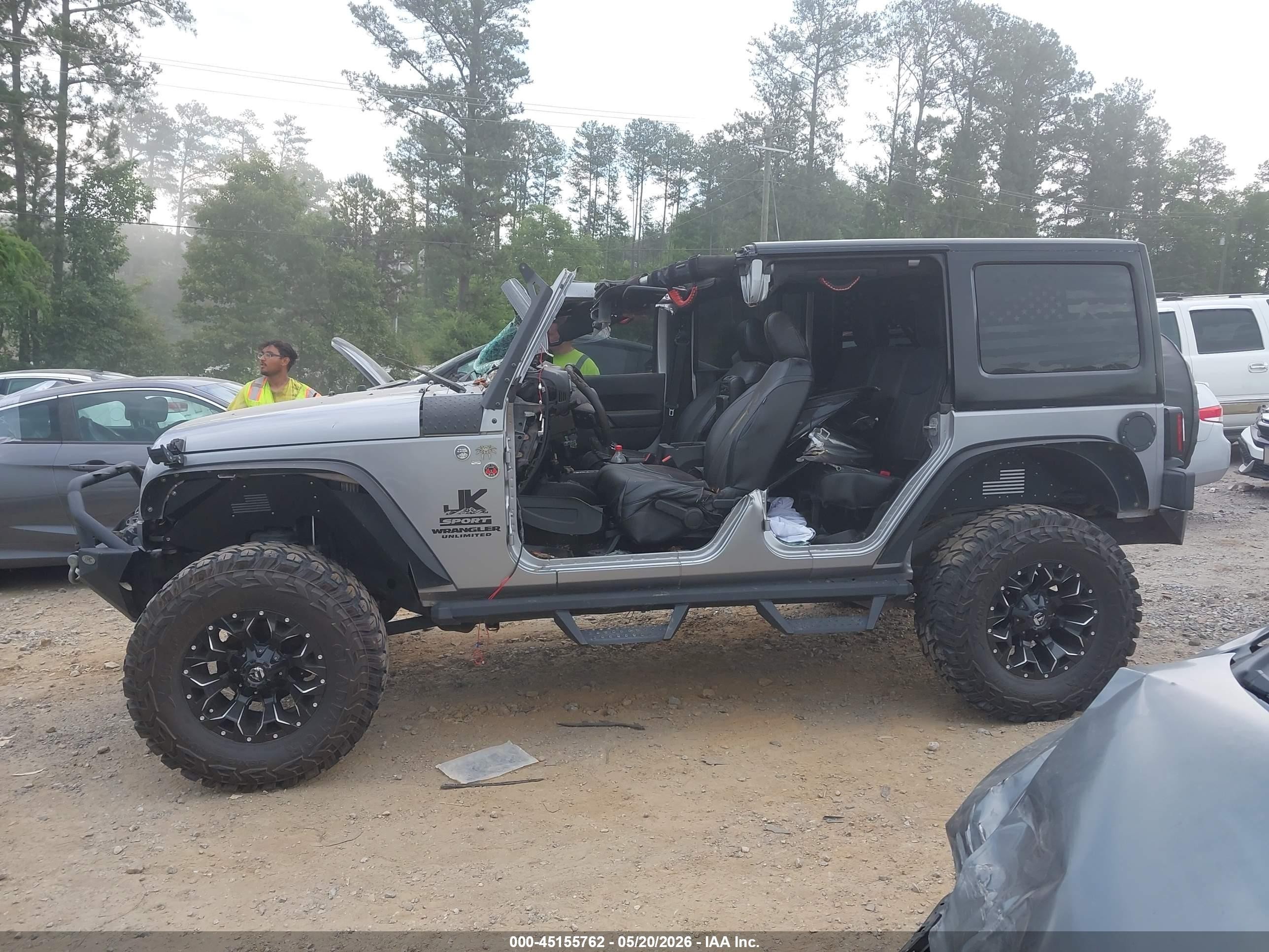 2013 Jeep Wrangler Unlimited Sport Gray vin: 1C4BJWDG3DL545601