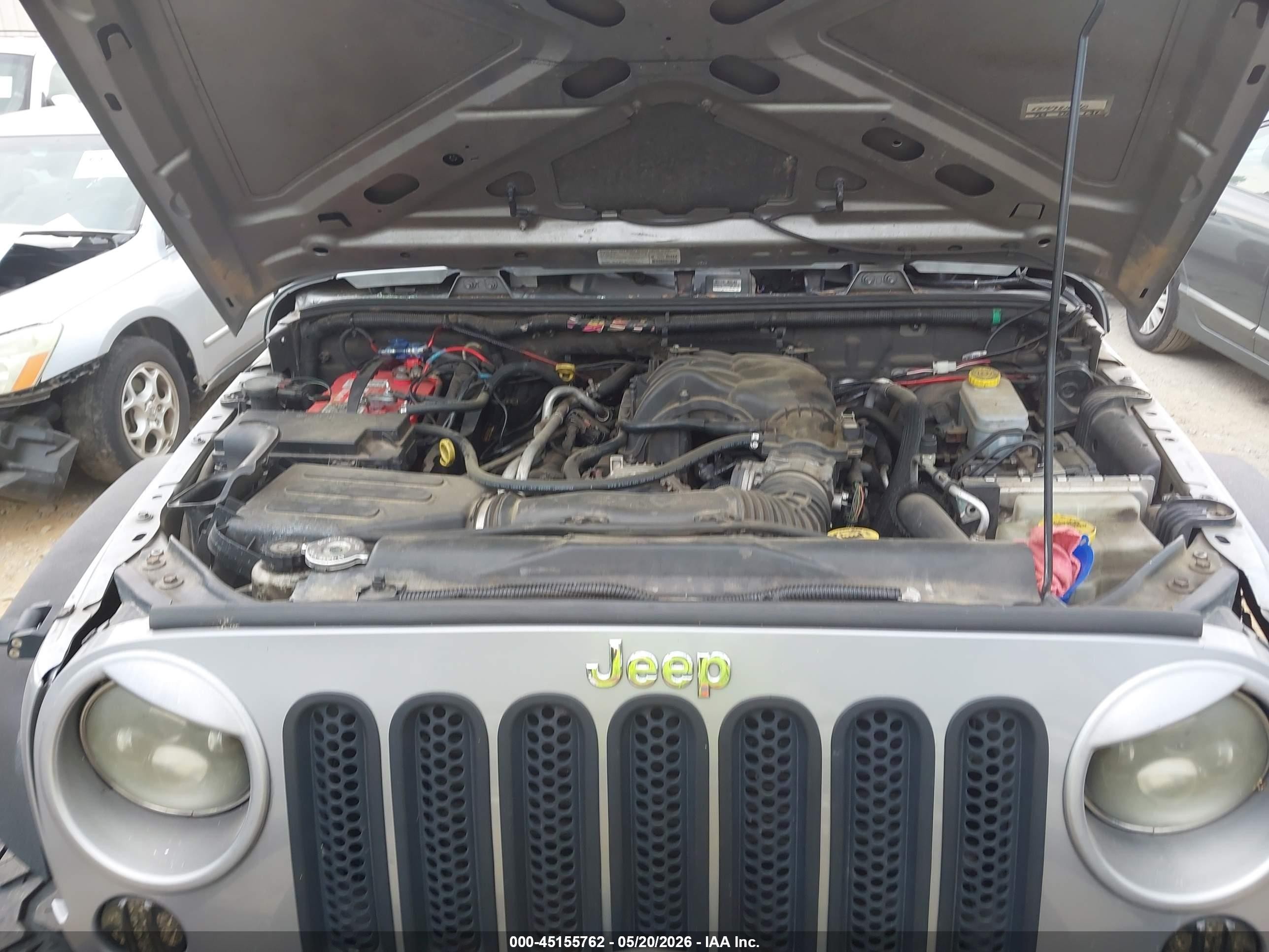 2013 Jeep Wrangler Unlimited Sport Gray vin: 1C4BJWDG3DL545601