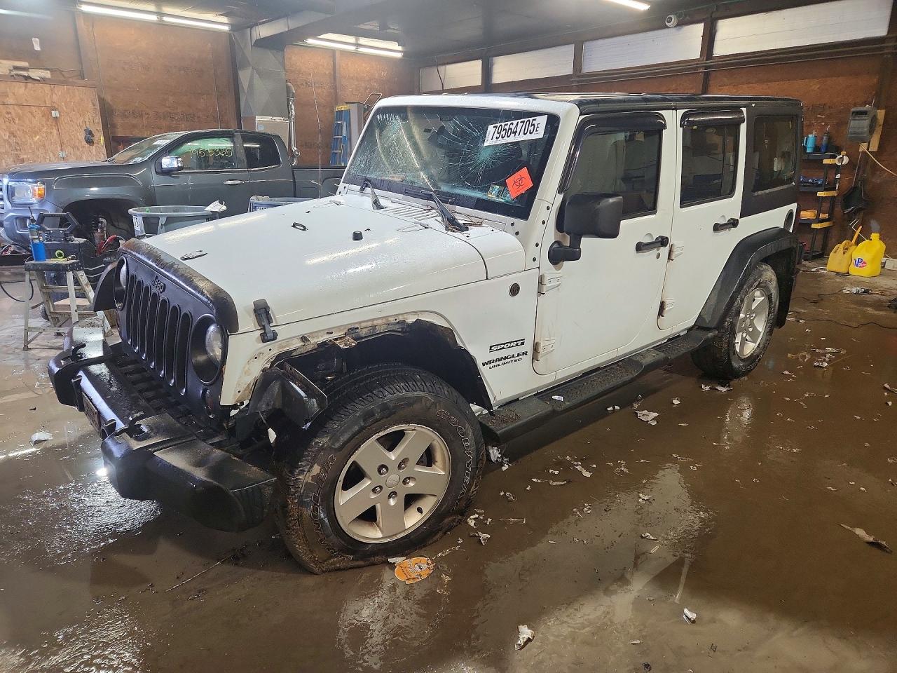 2013 Jeep Wrangler Unlimited Sport Белый vin: 1C4BJWDG3DL601357