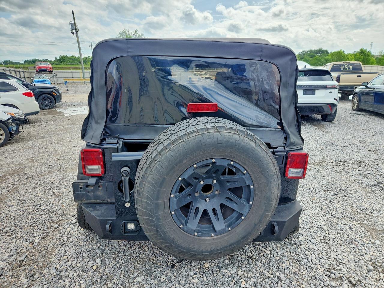 2013 Jeep Wrangler Unlimited Sport Black vin: 1C4BJWDG3DL650140