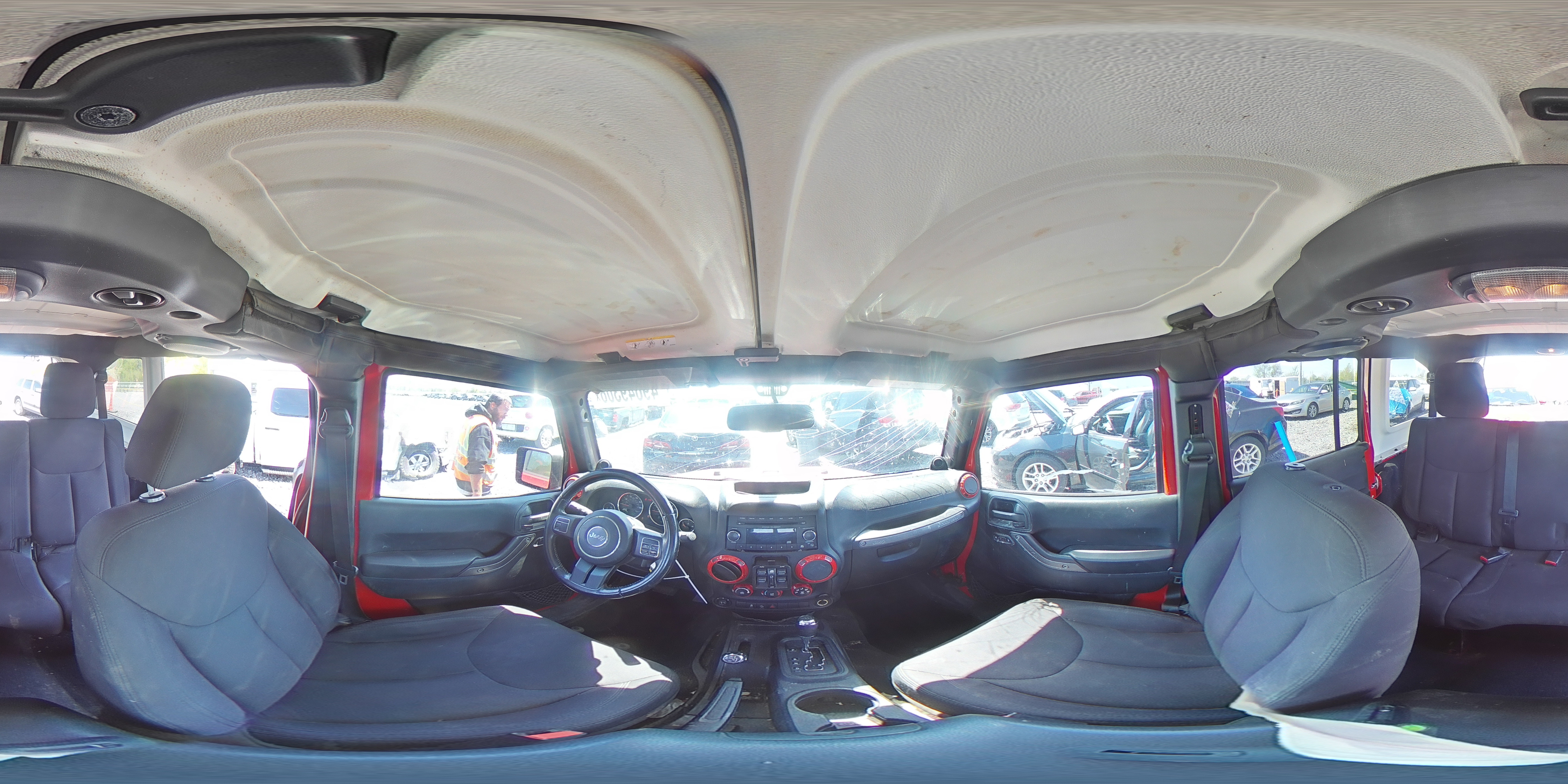 2014 Jeep Wrangler Unlimited Sport Red vin: 1C4BJWDG3EL175008