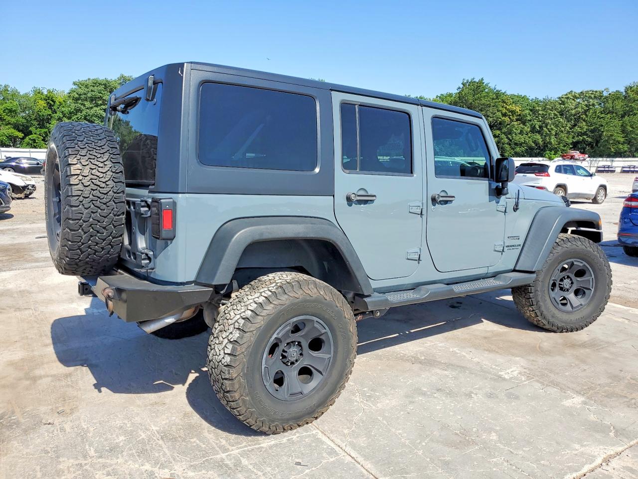 2014 Jeep Wrangler Unlimited Sport Серый vin: 1C4BJWDG3EL261046