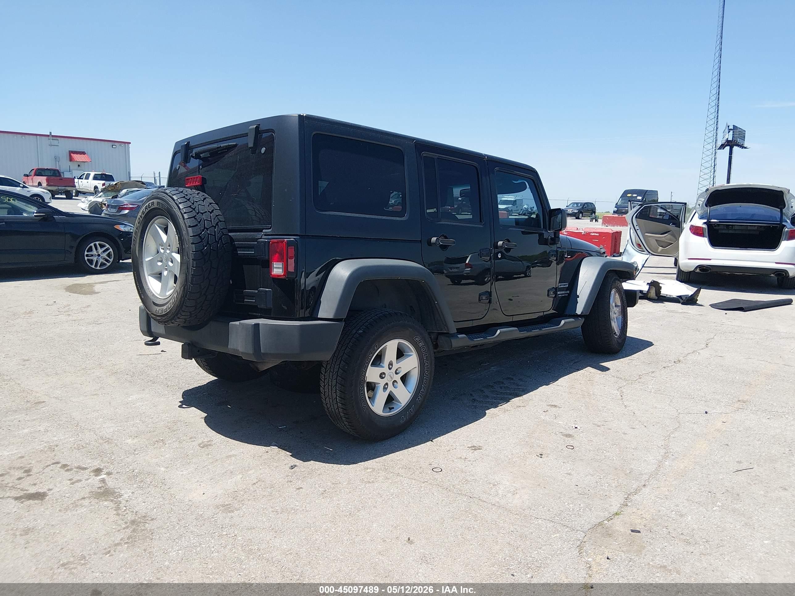 2014 Jeep Wrangler Unlimited Sport Black vin: 1C4BJWDG3EL281863