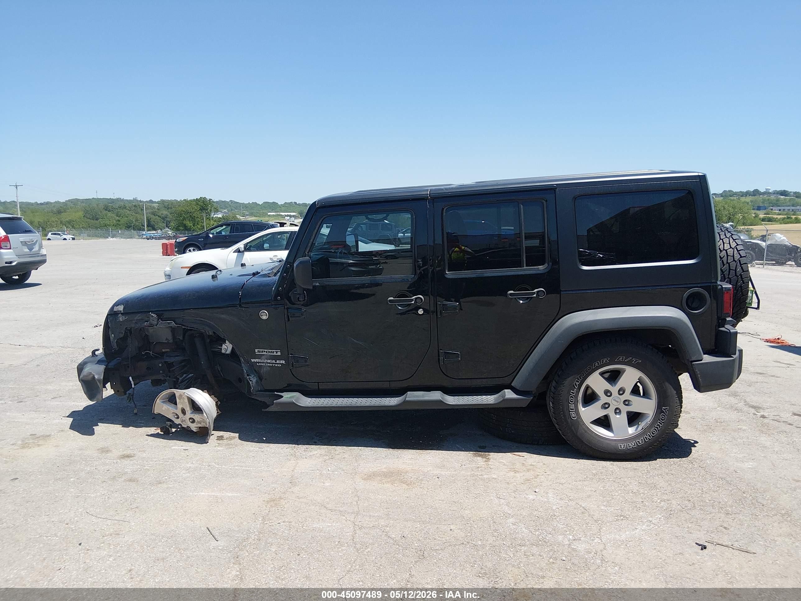 2014 Jeep Wrangler Unlimited Sport Black vin: 1C4BJWDG3EL281863