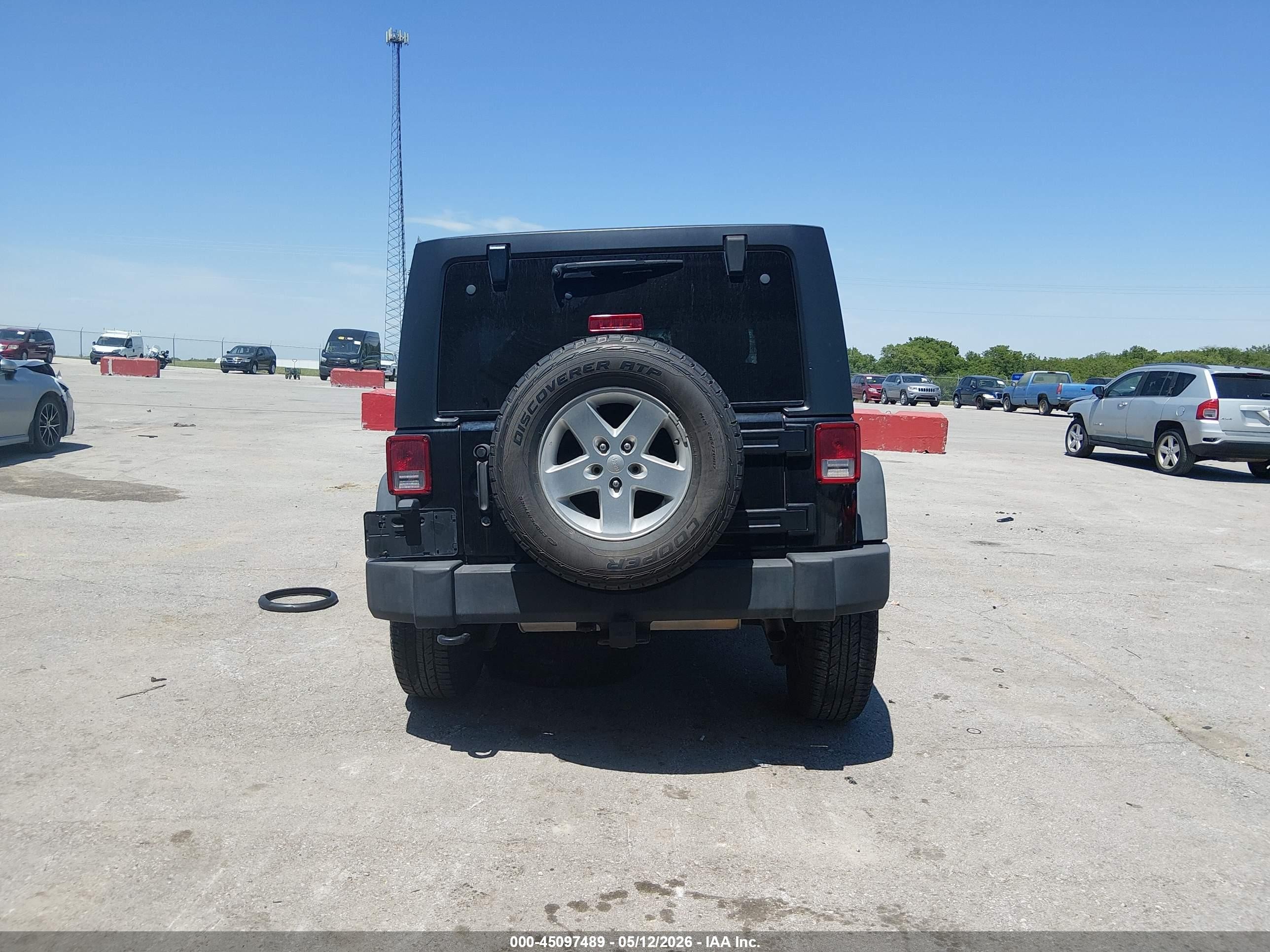 2014 Jeep Wrangler Unlimited Sport Black vin: 1C4BJWDG3EL281863