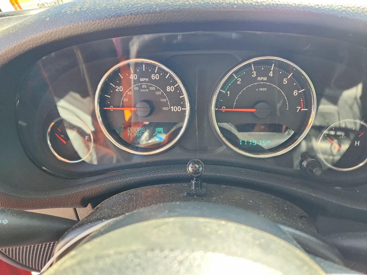 2015 Jeep Wrangler Unlimited Sport Red vin: 1C4BJWDG3FL503111