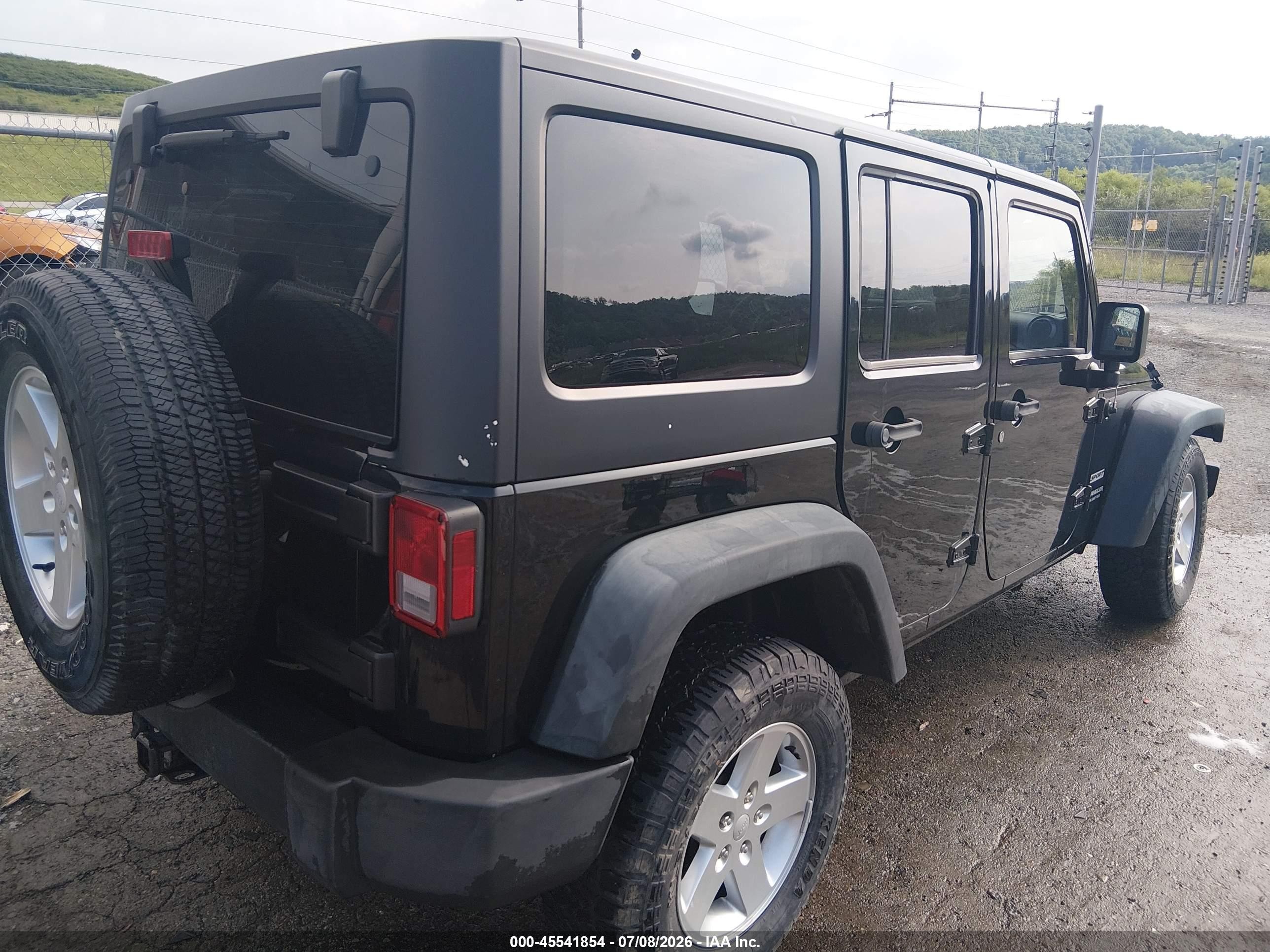 2015 Jeep Wrangler Unlimited Sport Черный vin: 1C4BJWDG3FL519437