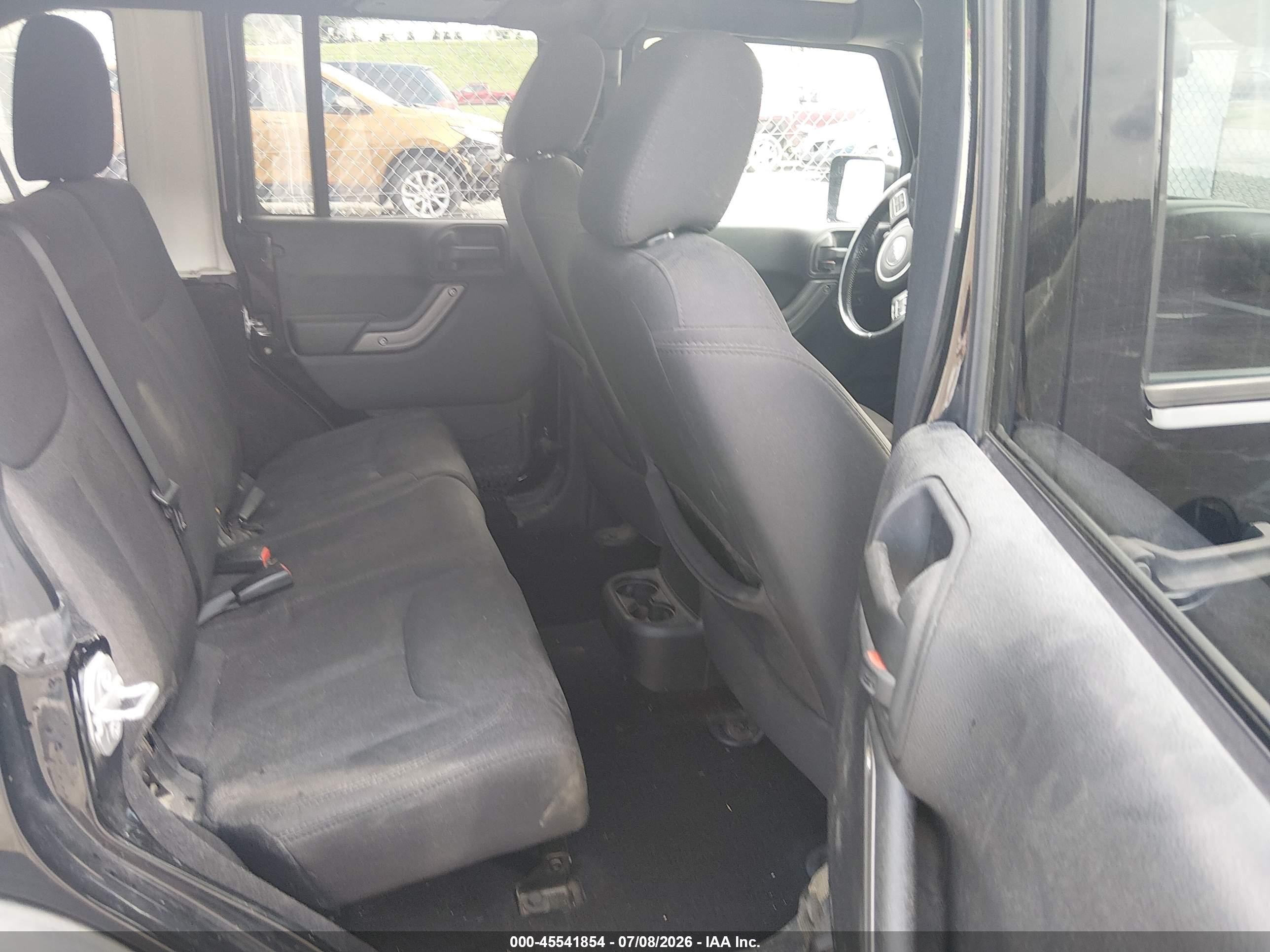 2015 Jeep Wrangler Unlimited Sport Черный vin: 1C4BJWDG3FL519437
