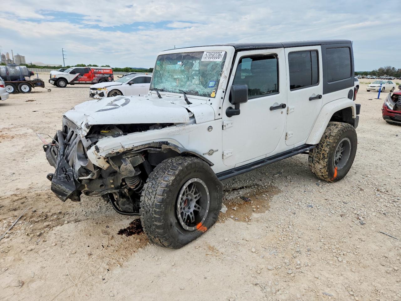 2015 Jeep Wrangler Unlimited Sport White vin: 1C4BJWDG3FL612524