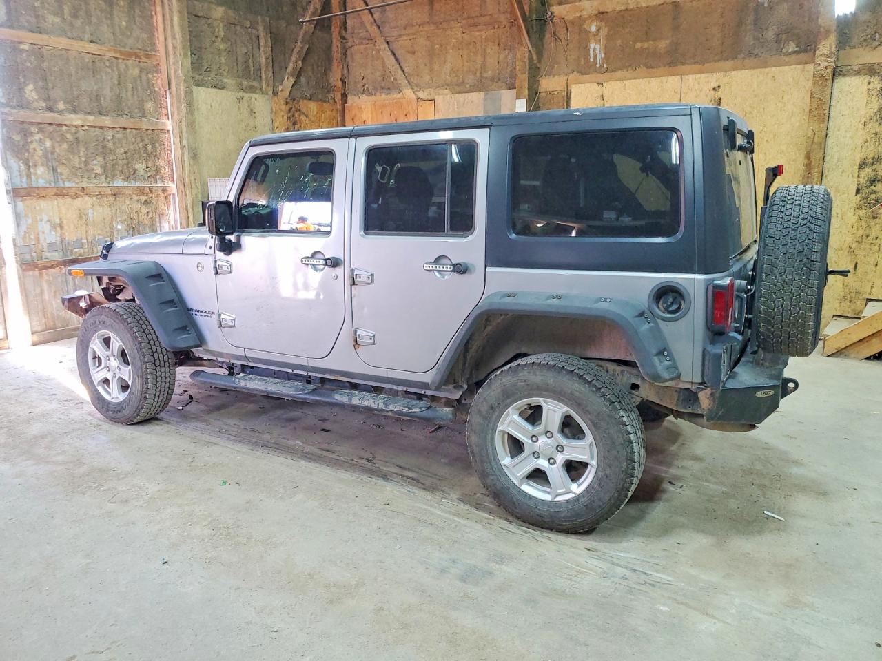 2015 Jeep Wrangler Unlimited Sport Charcoal vin: 1C4BJWDG3FL616847
