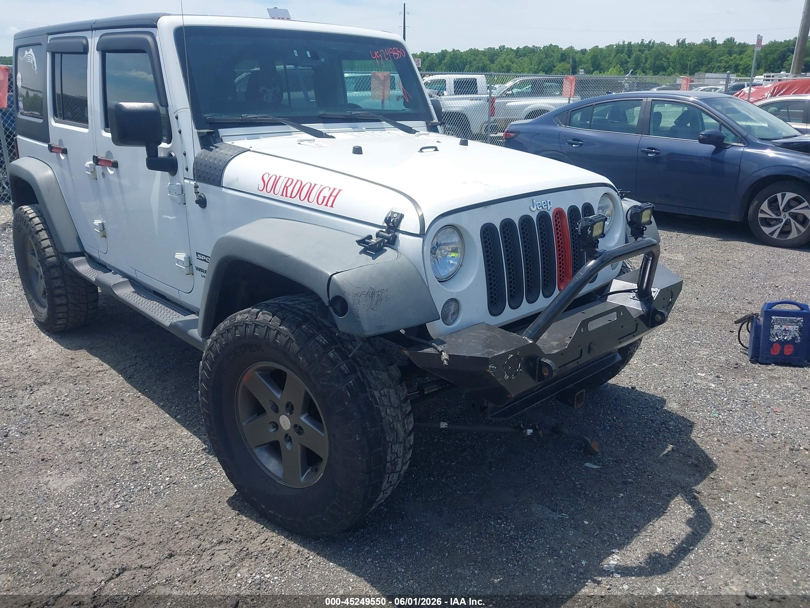 2015 Jeep Wrangler Unlimited Sport Белый vin: 1C4BJWDG3FL644776