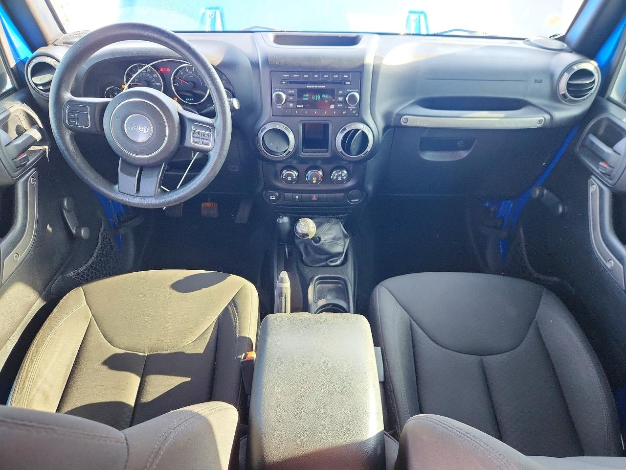 2015 Jeep Wrangler Unlimited Sport Blue vin: 1C4BJWDG3FL719993