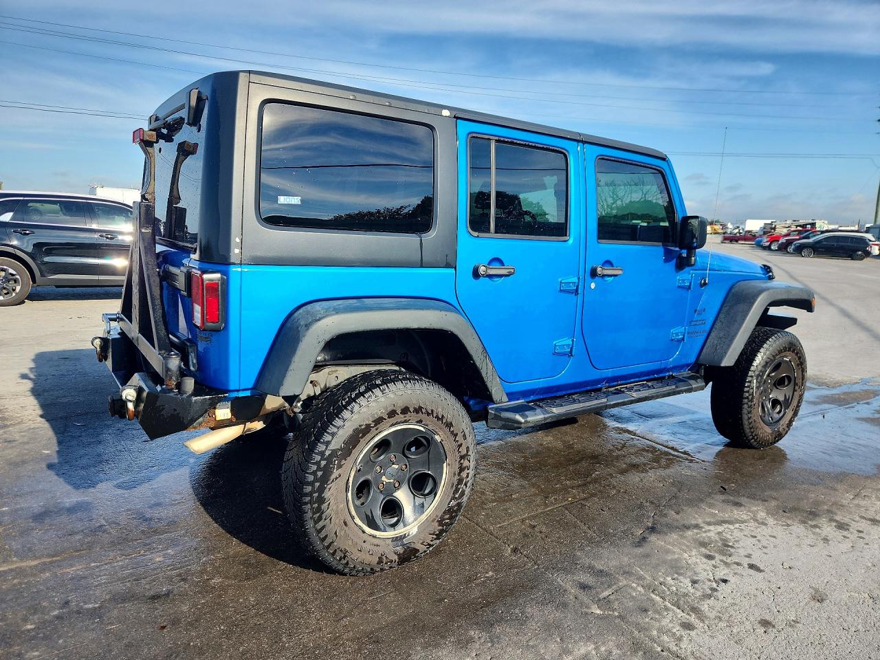 2015 Jeep Wrangler Unlimited Sport Blue vin: 1C4BJWDG3FL719993