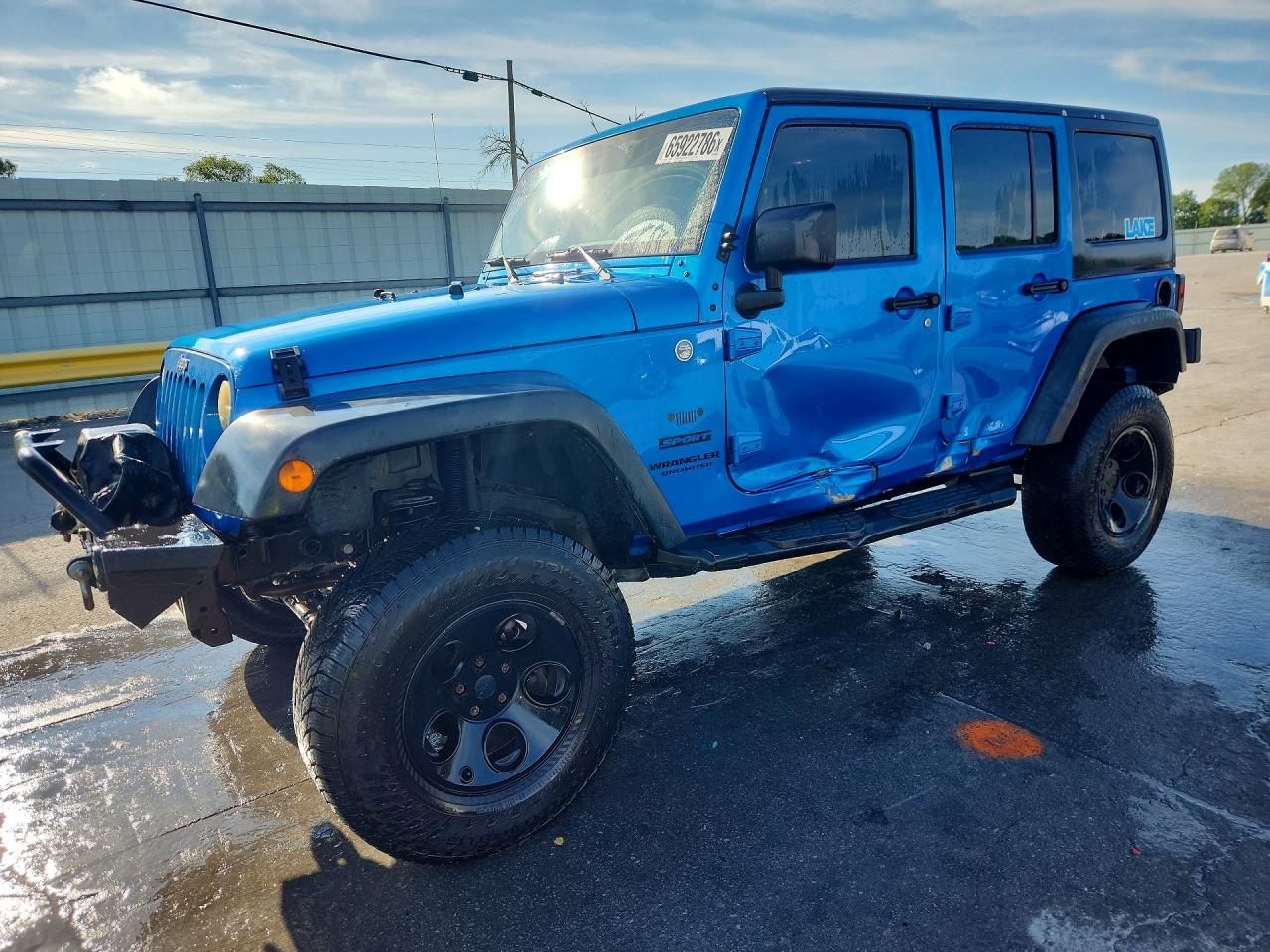 2015 Jeep Wrangler Unlimited Sport Blue vin: 1C4BJWDG3FL719993
