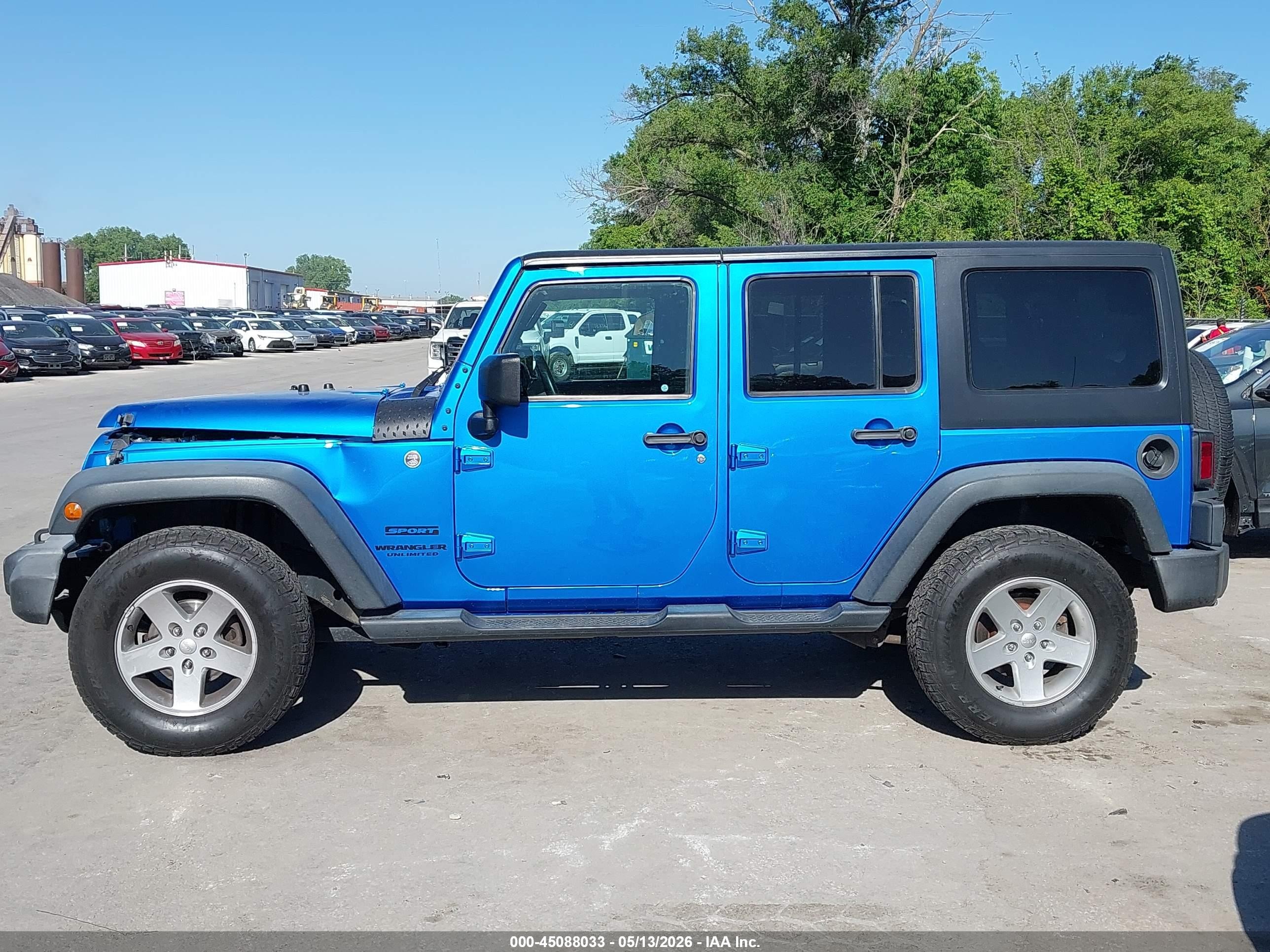 2015 Jeep Wrangler Unlimited Sport Blue vin: 1C4BJWDG3FL759149