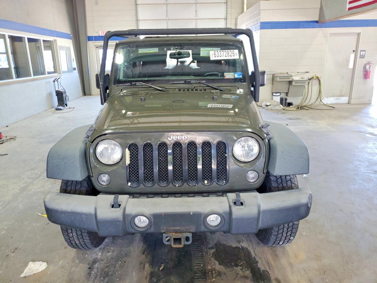 2015 Jeep Wrangler Unlimited Sport Green vin: 1C4BJWDG3FL760091